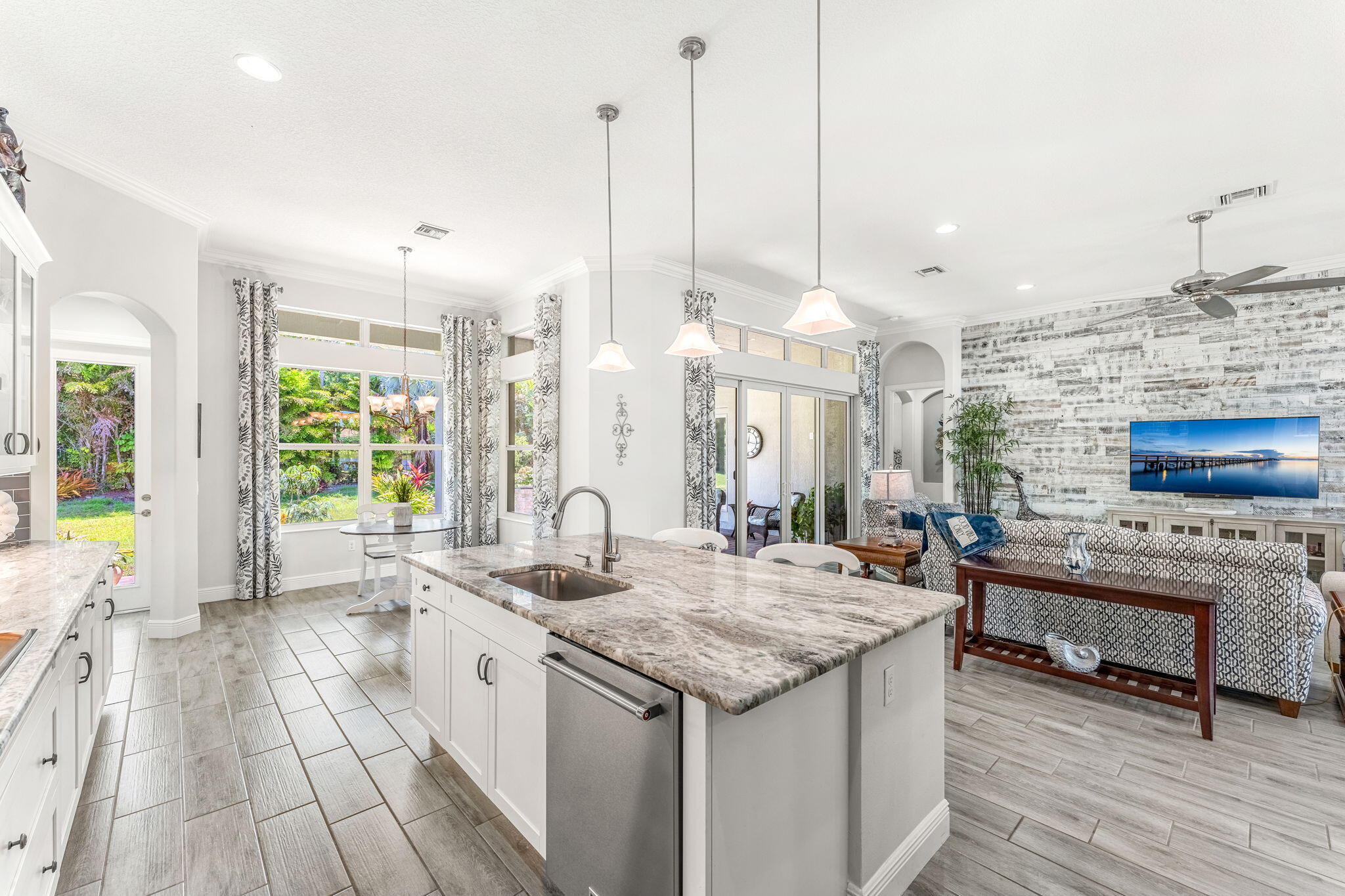 1130 Dalbello Way