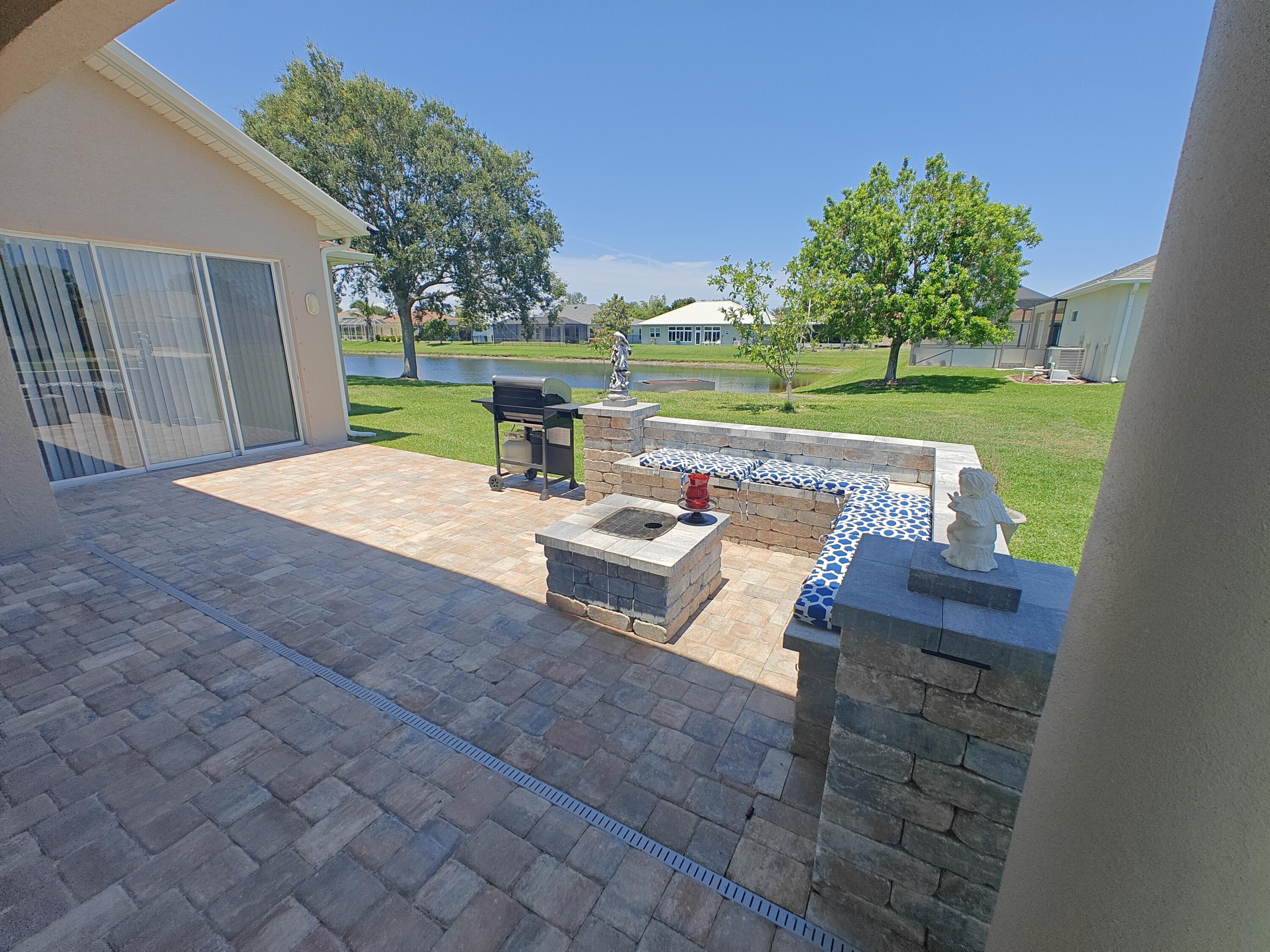 464 Hiking Trail