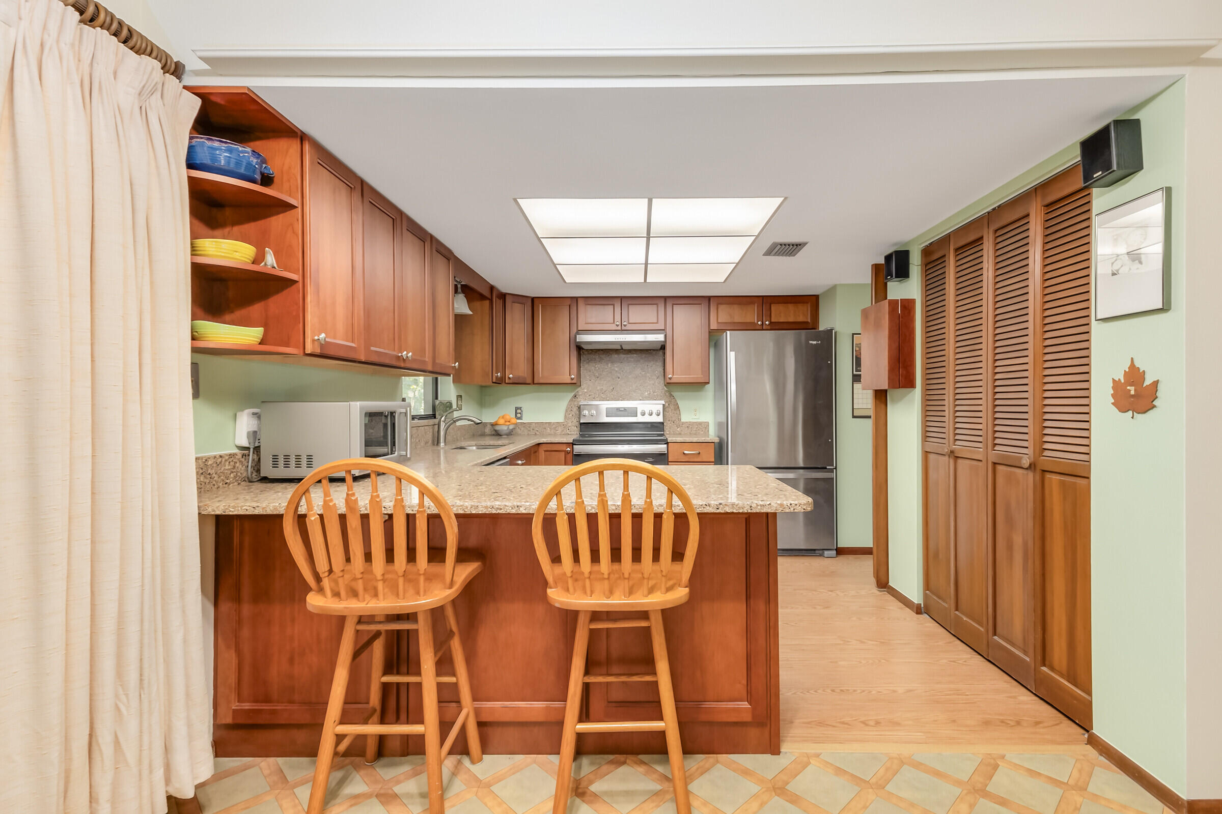 313 Banyan