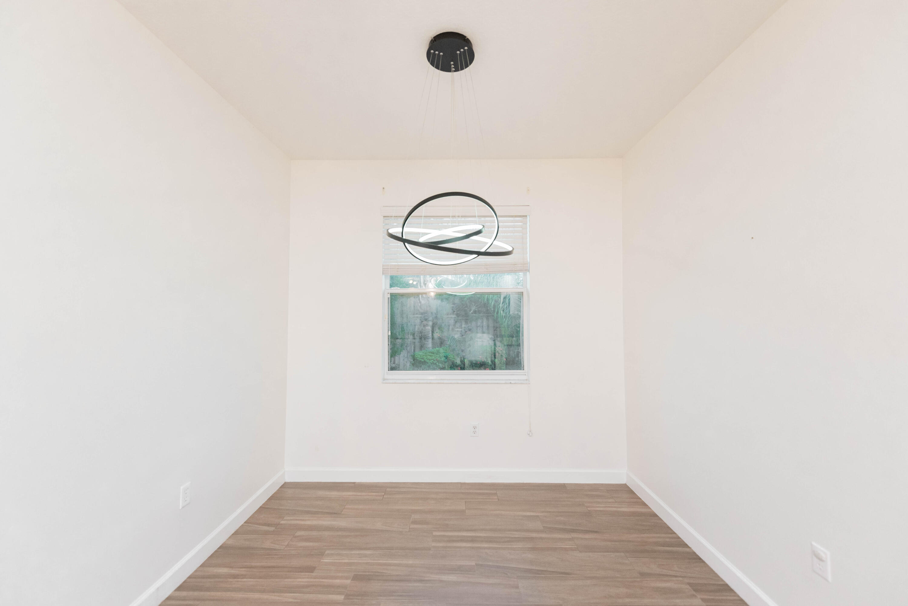 5988 Croydon Court