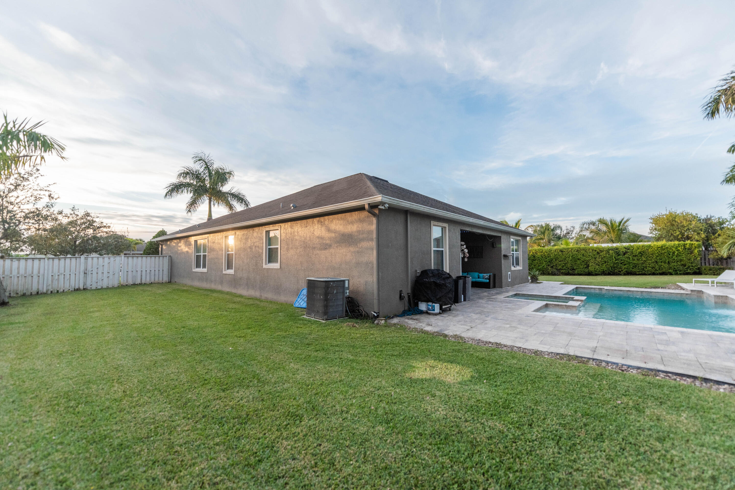 5988 Croydon Court