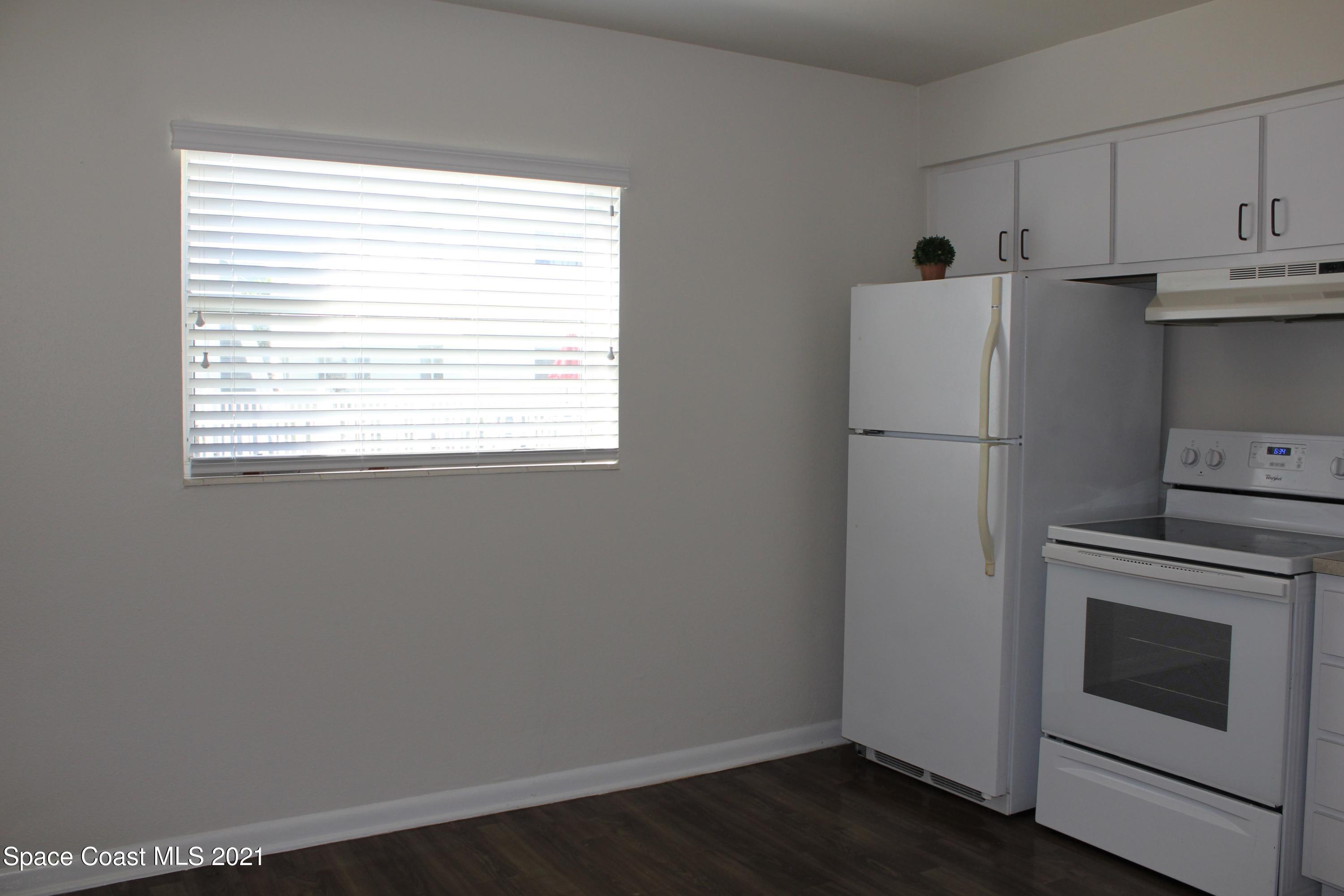 651 Palm Drive, B2