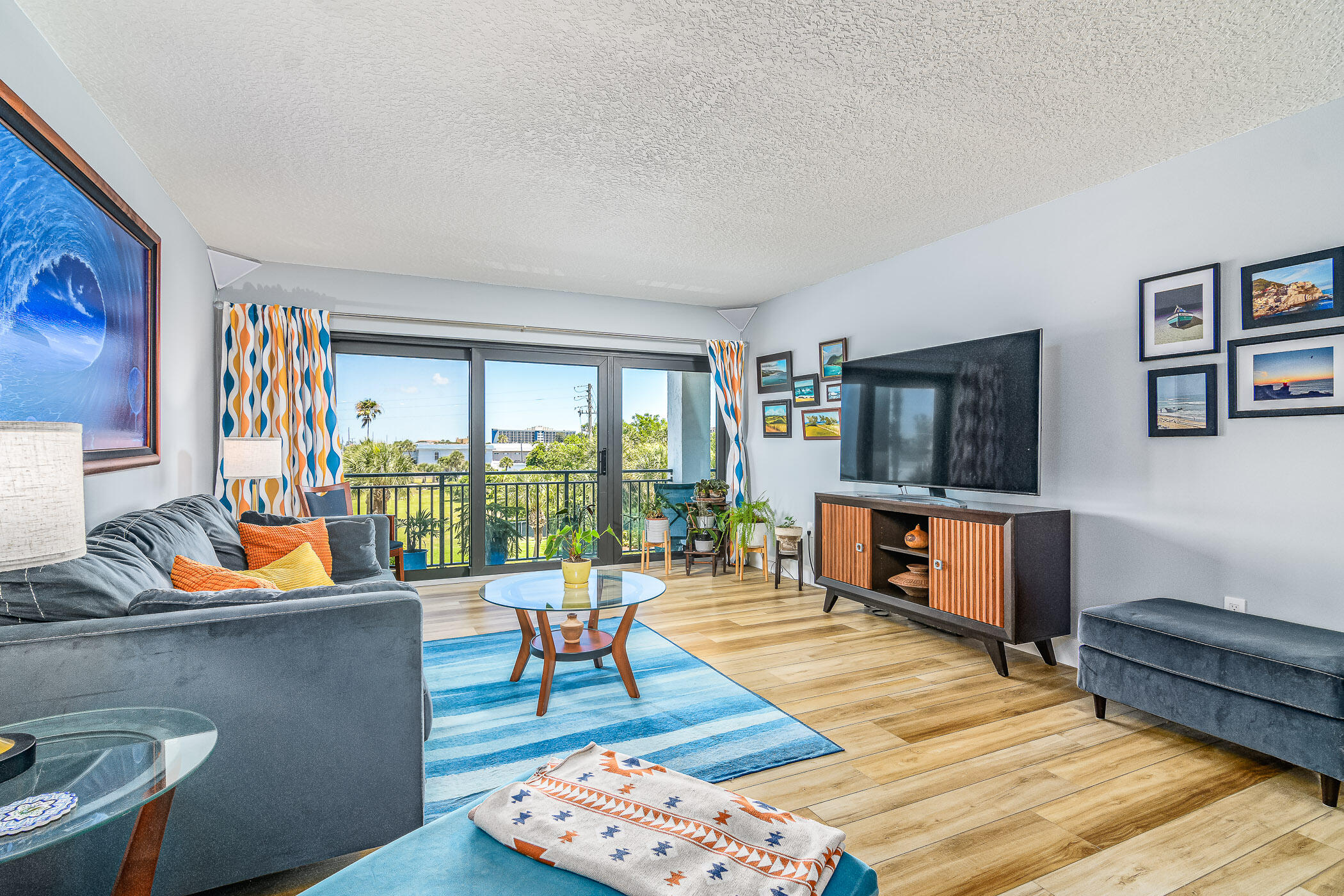 2090 N Atlantic Avenue, 304
