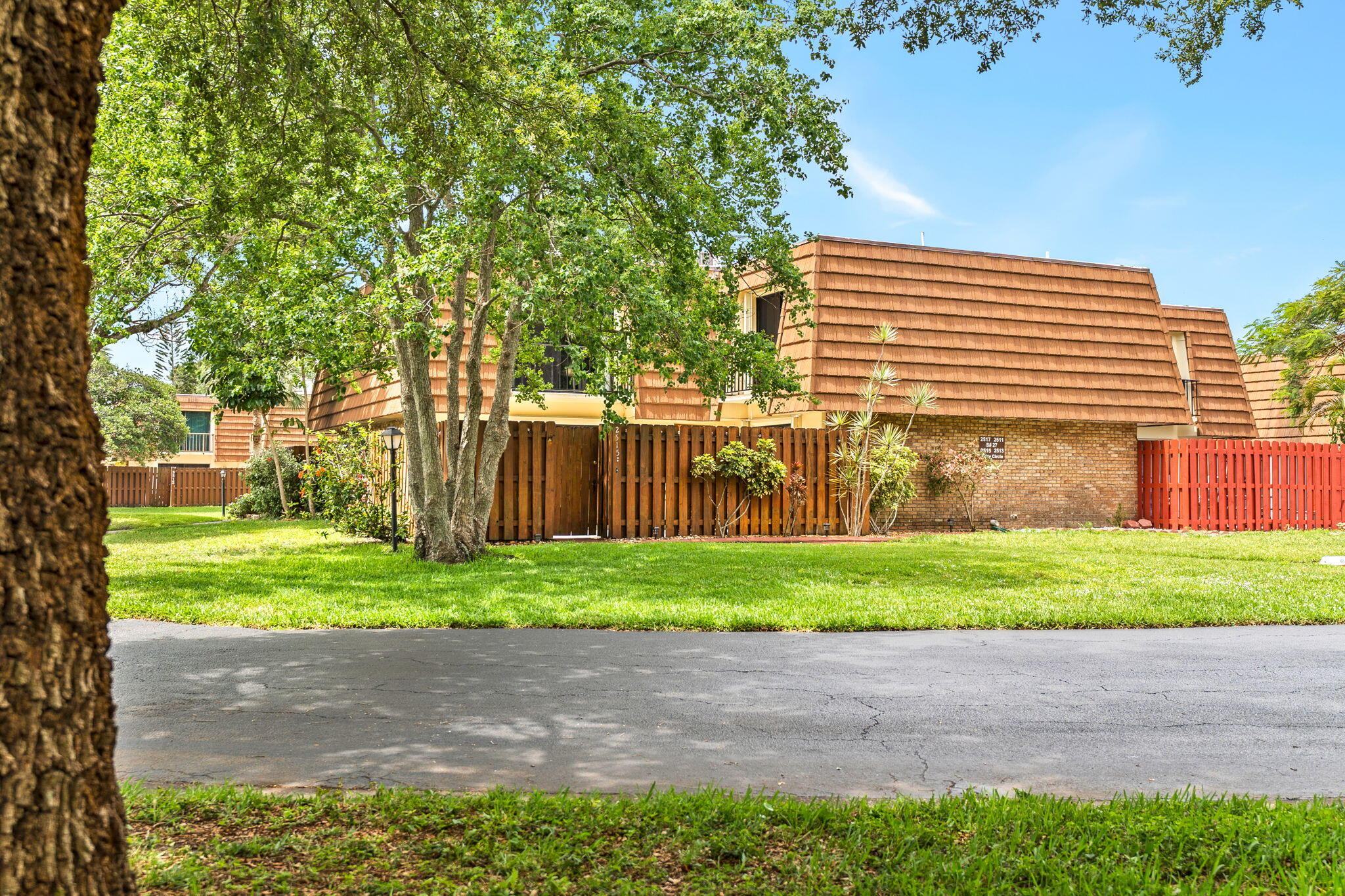 2515 Patty Circle NE