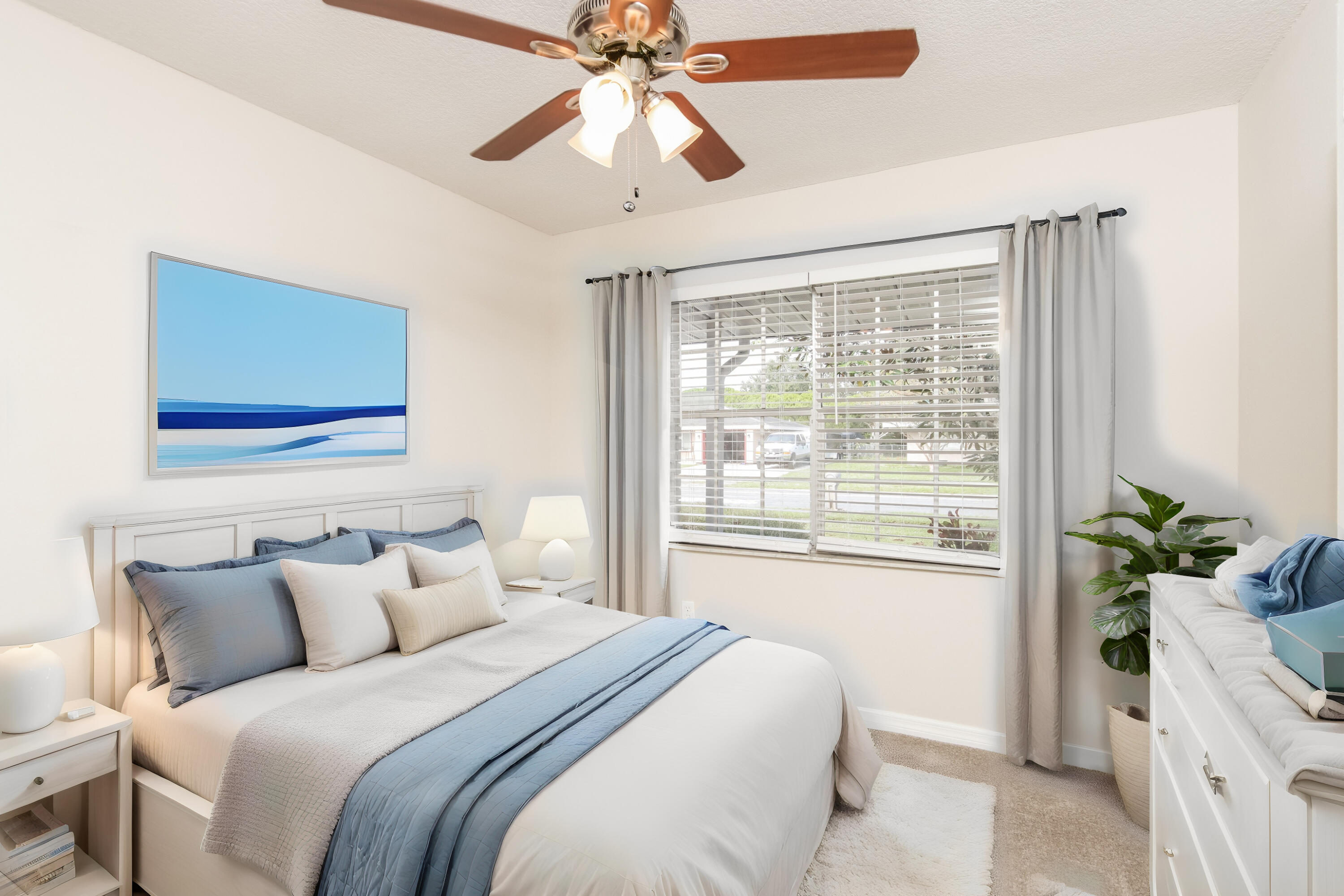 1096 Newbern Street NE