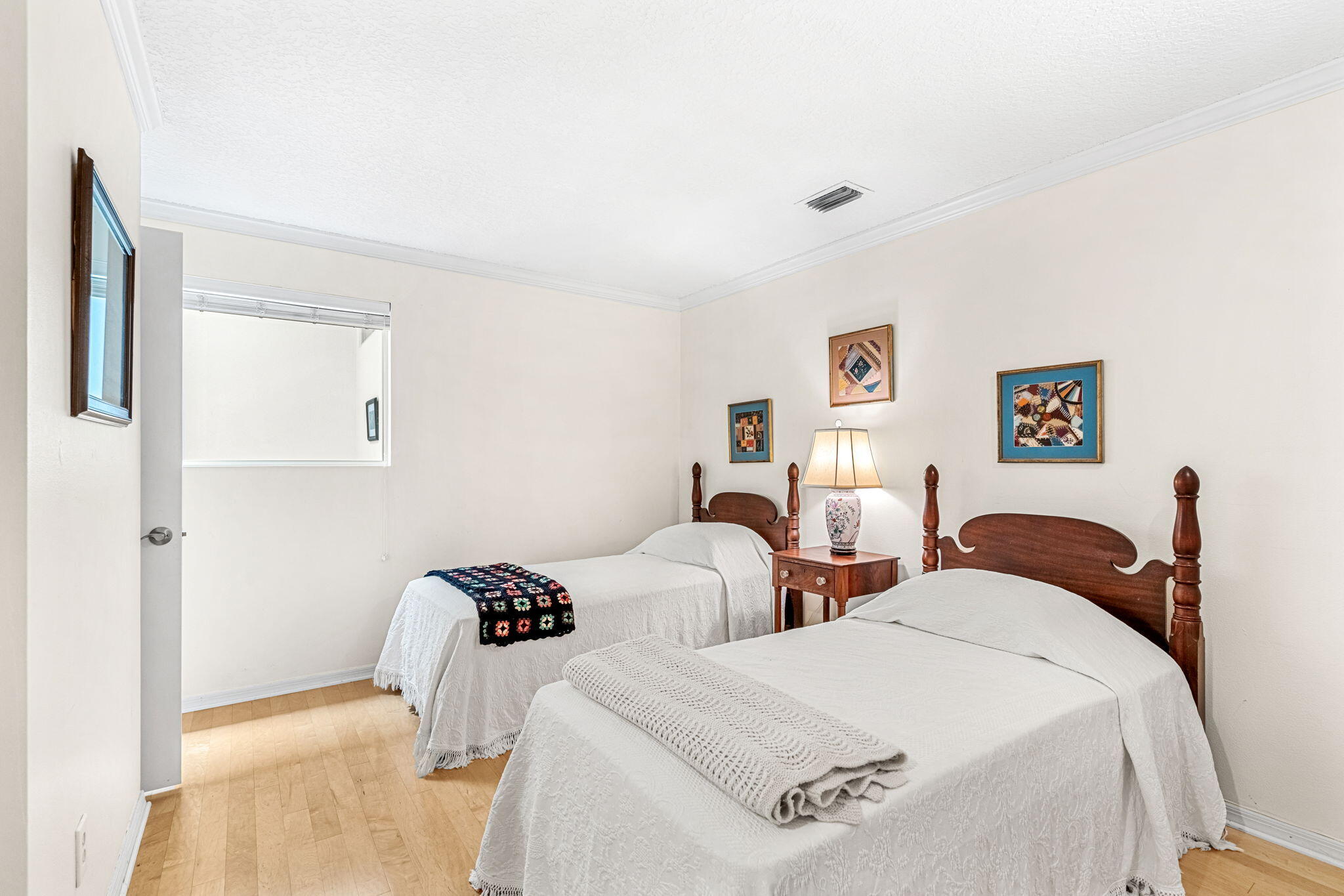 709 Parkside Place, 709