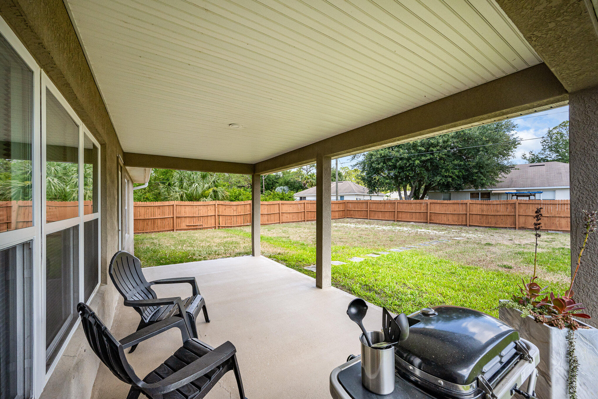 239 Tucson Road SW