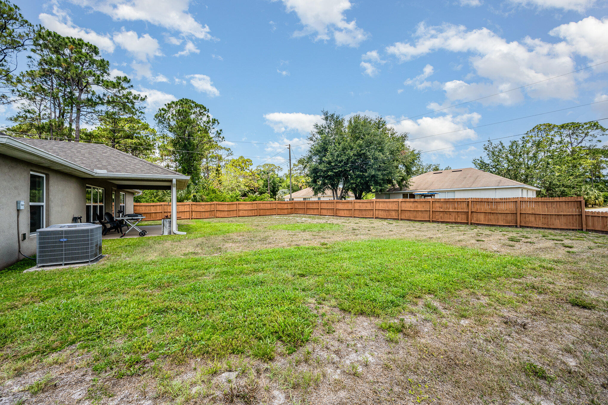 239 Tucson Road SW