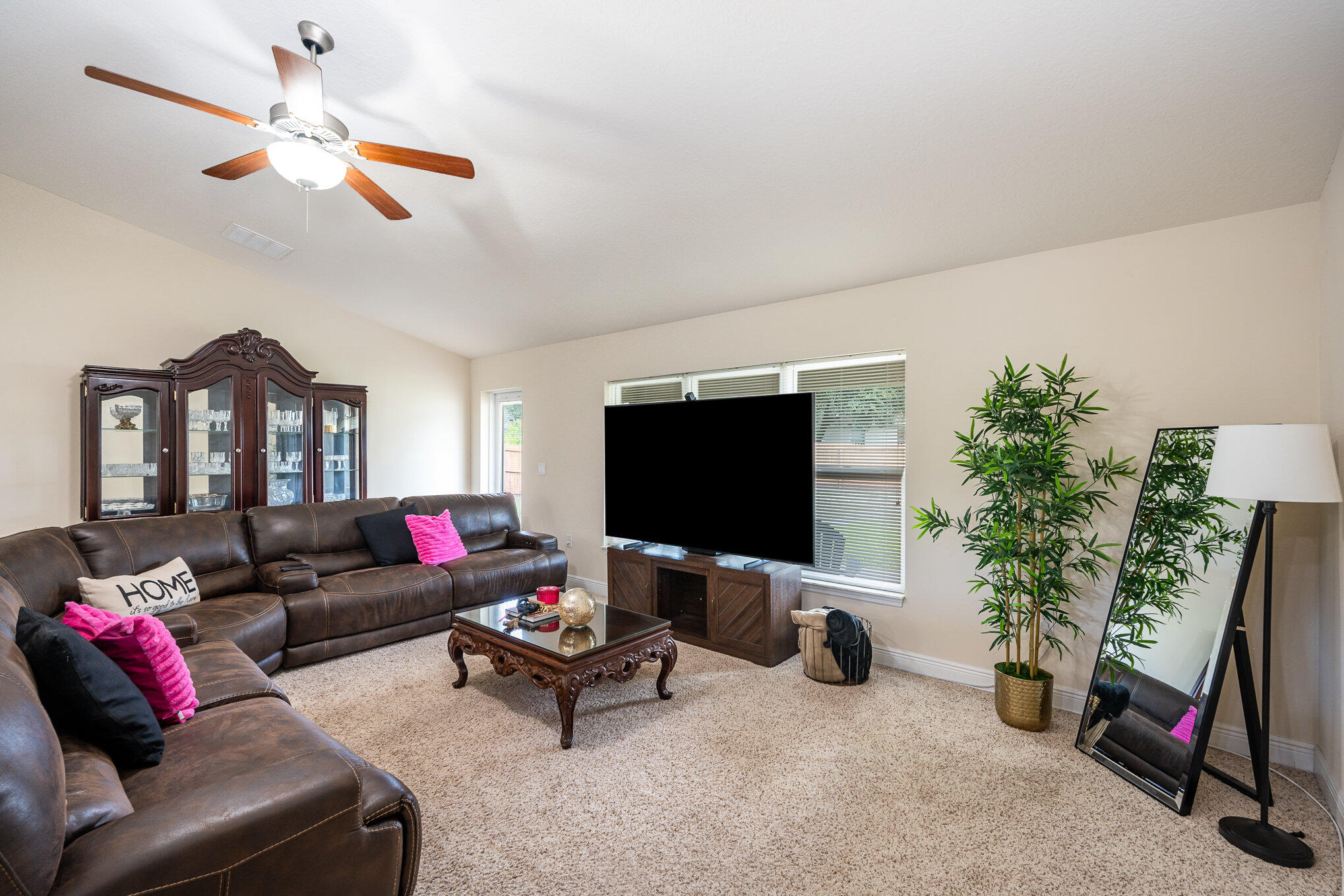 239 Tucson Road SW