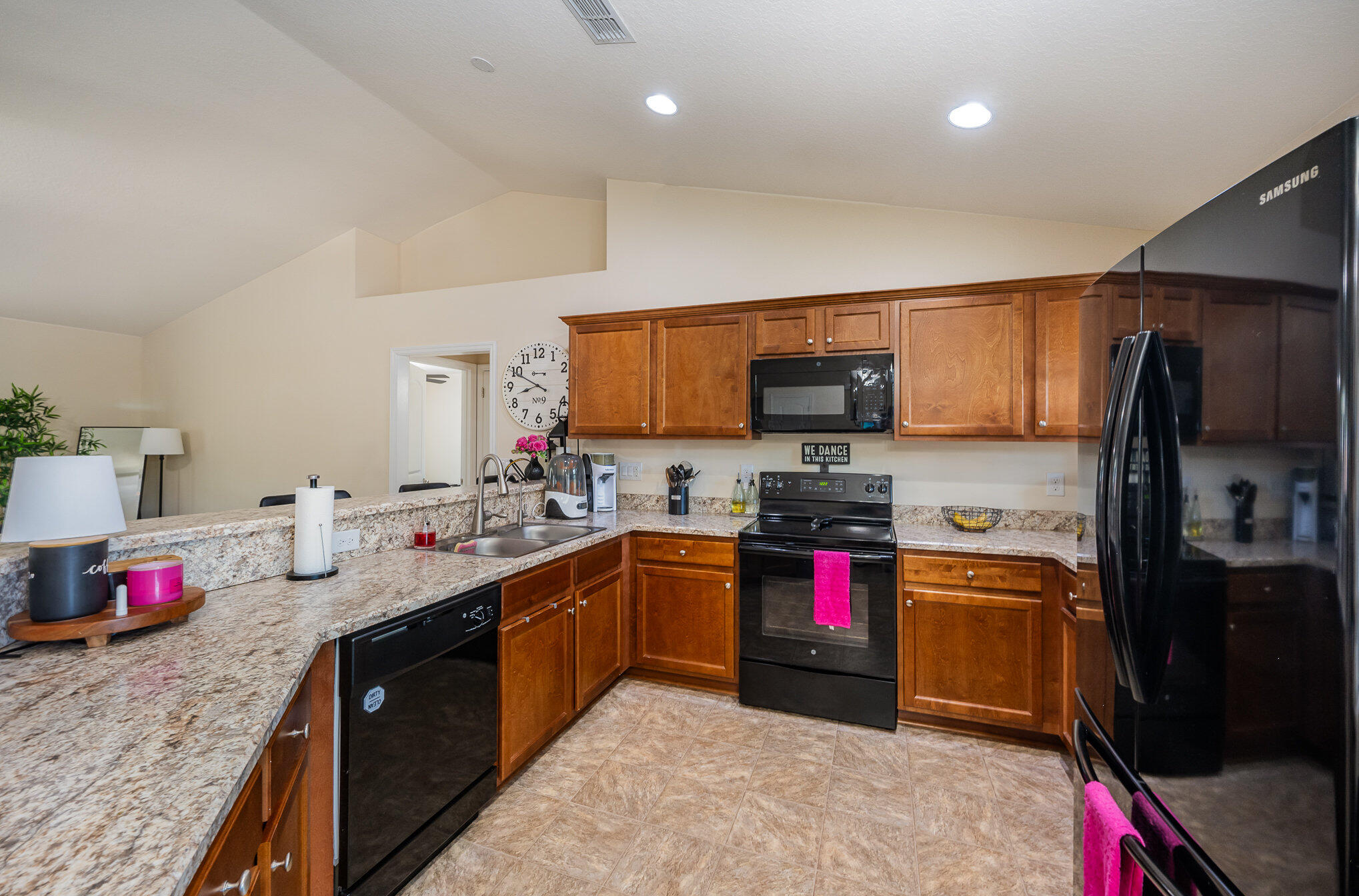 239 Tucson Road SW