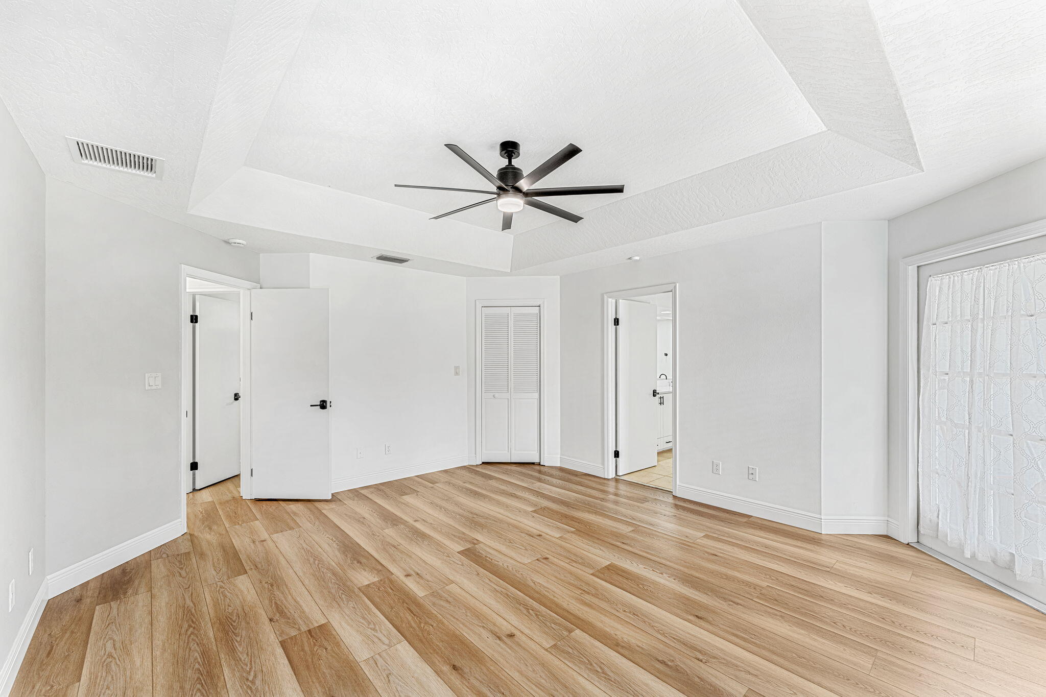 1125 Old Parsonage Drive