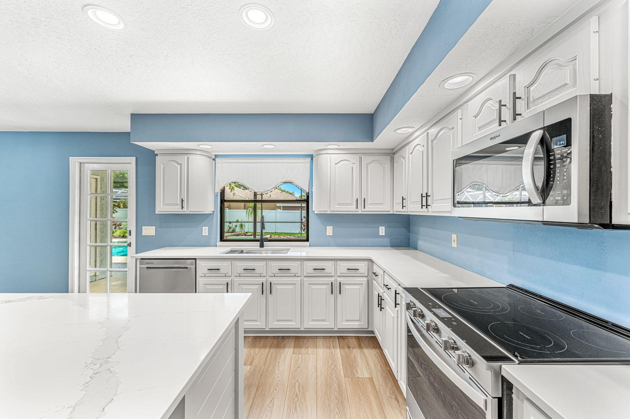 1125 Old Parsonage Drive
