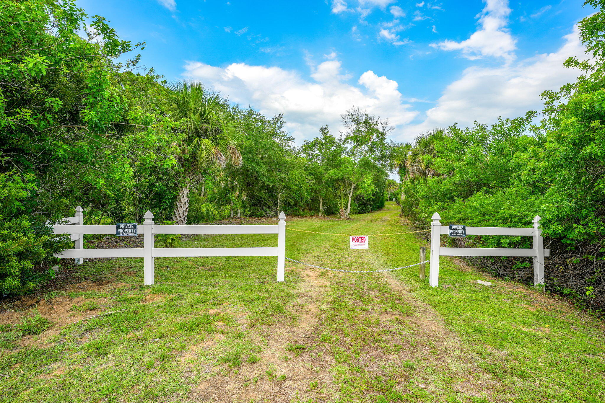 1125 Old Parsonage Drive