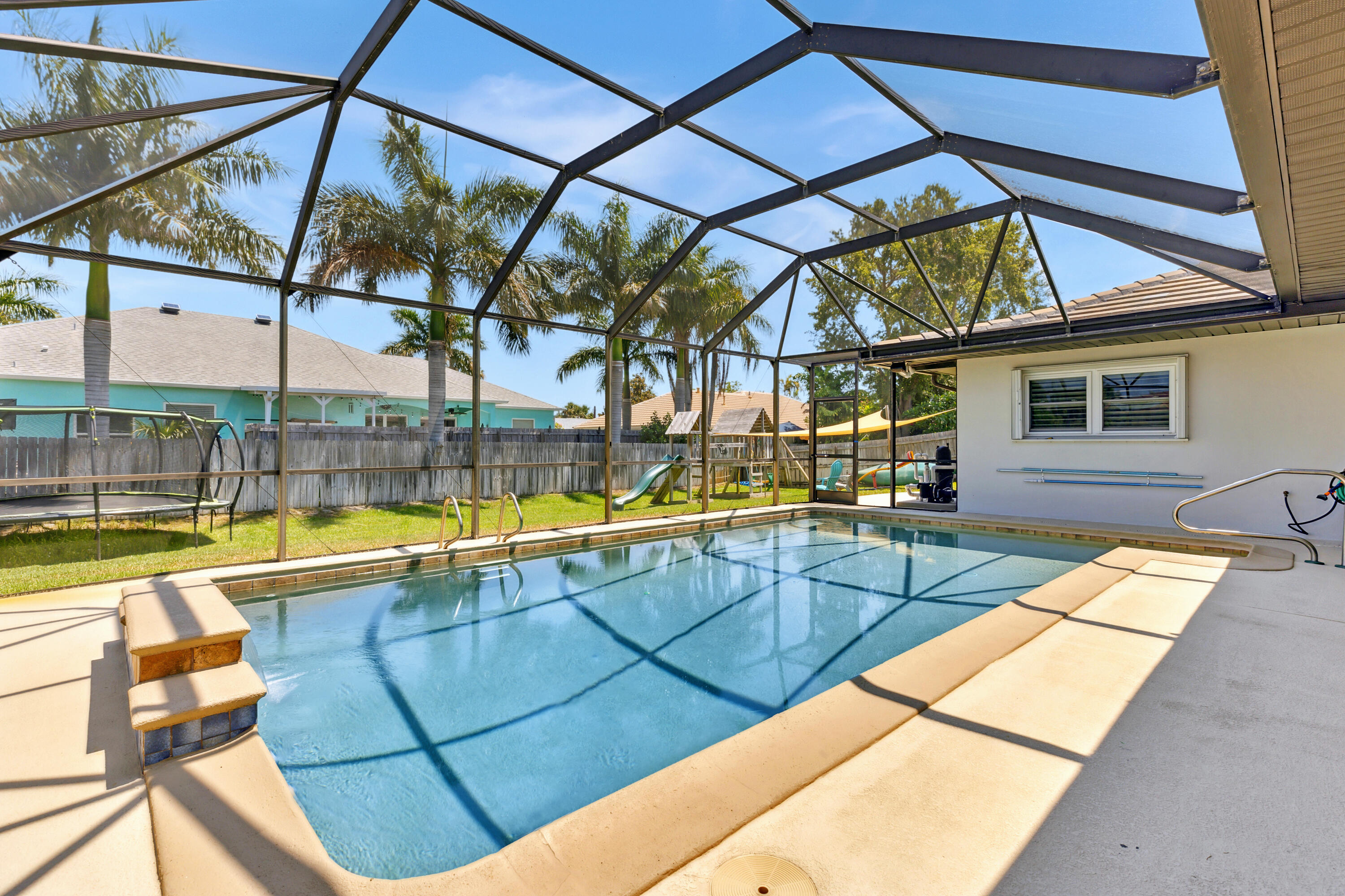 464 Sailfish Cove