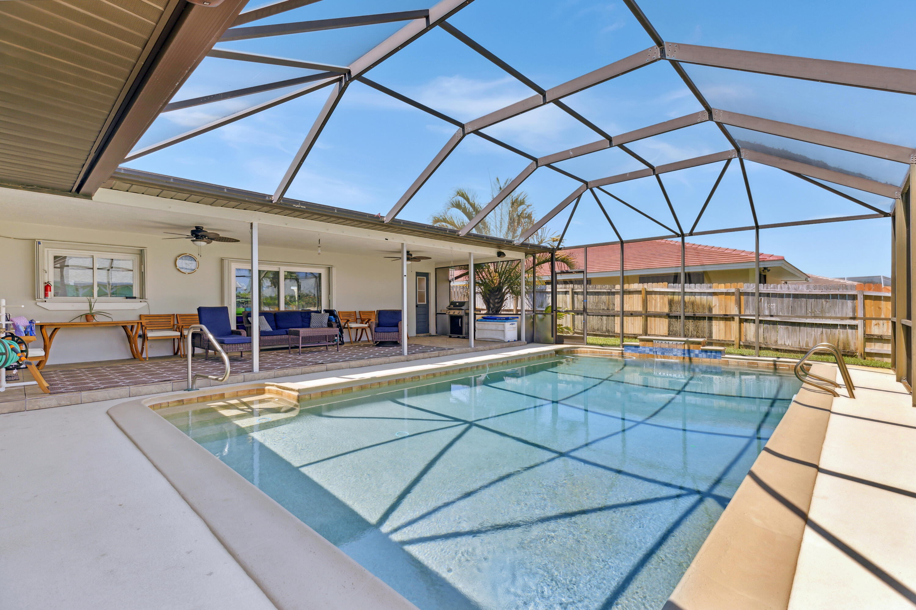 464 Sailfish Cove