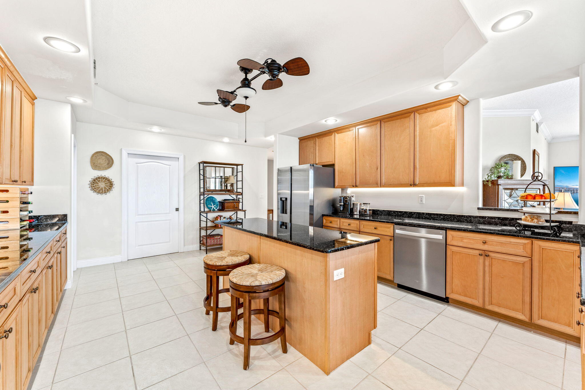 4955 Dixie Highway NE, 401