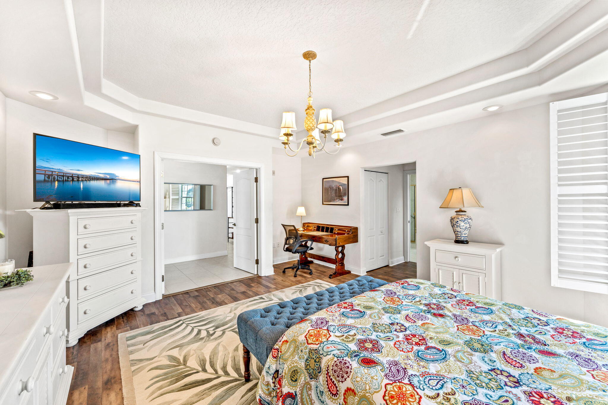 4955 Dixie Highway NE, 401