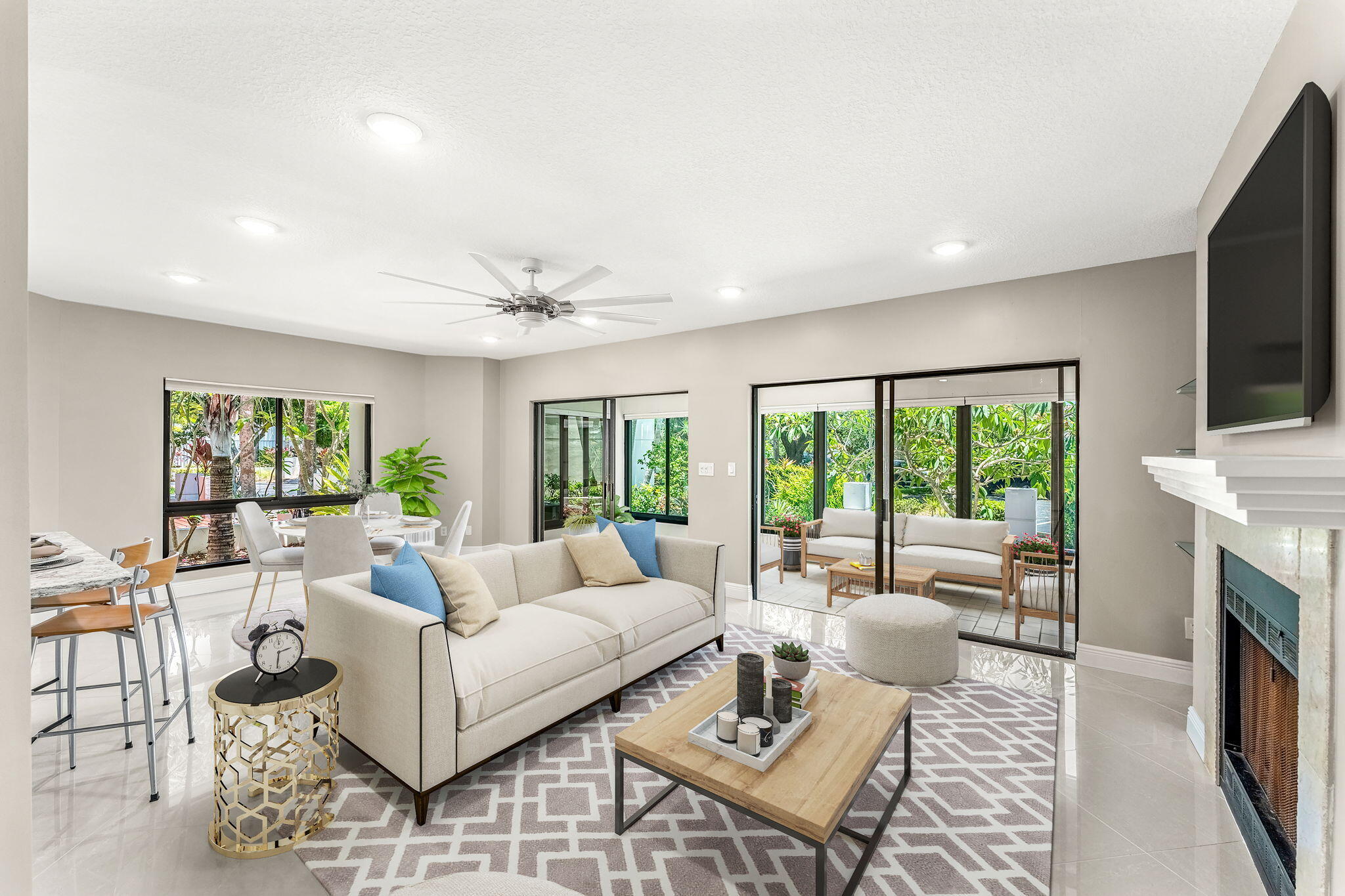 260 Aquarina Boulevard, 260