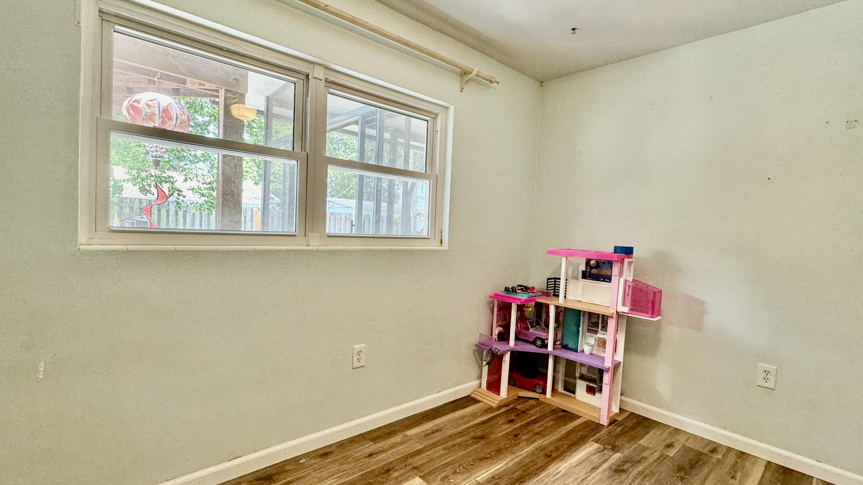 313 3rd Street