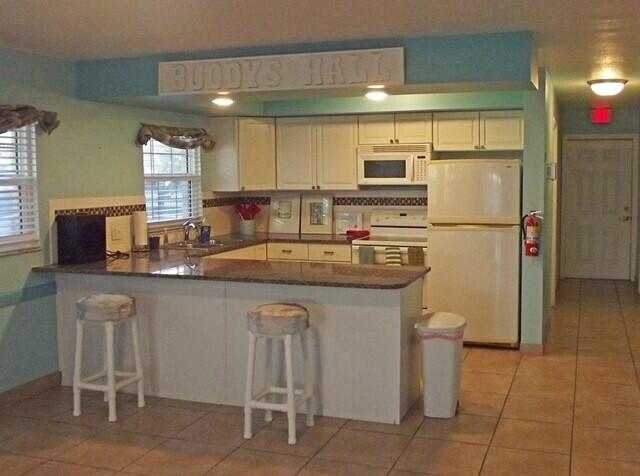 4105 Ocean Beach Boulevard, 422