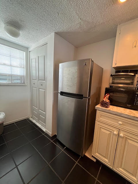 4105 Ocean Beach Boulevard, 422