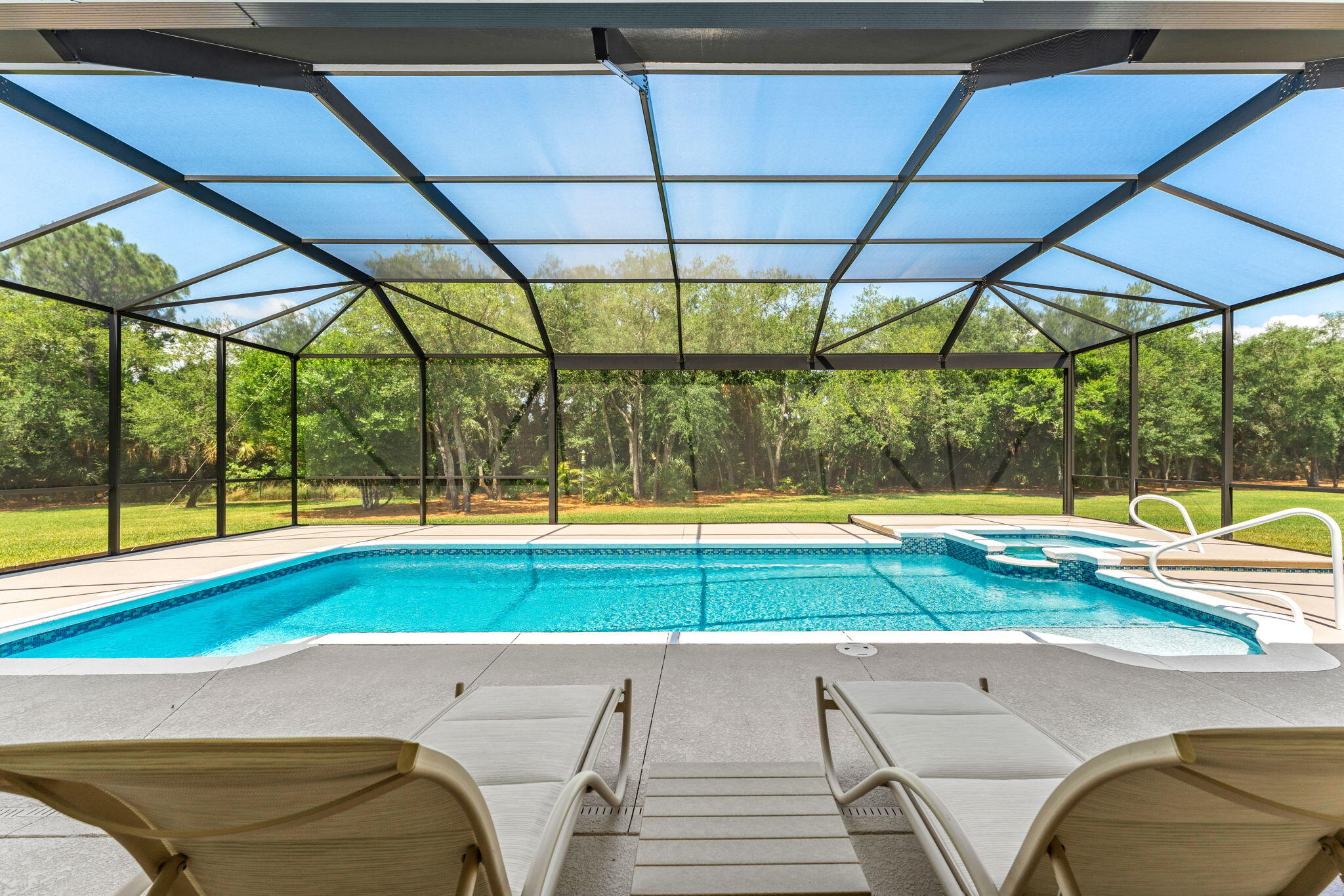 2585 Pimlico Lane