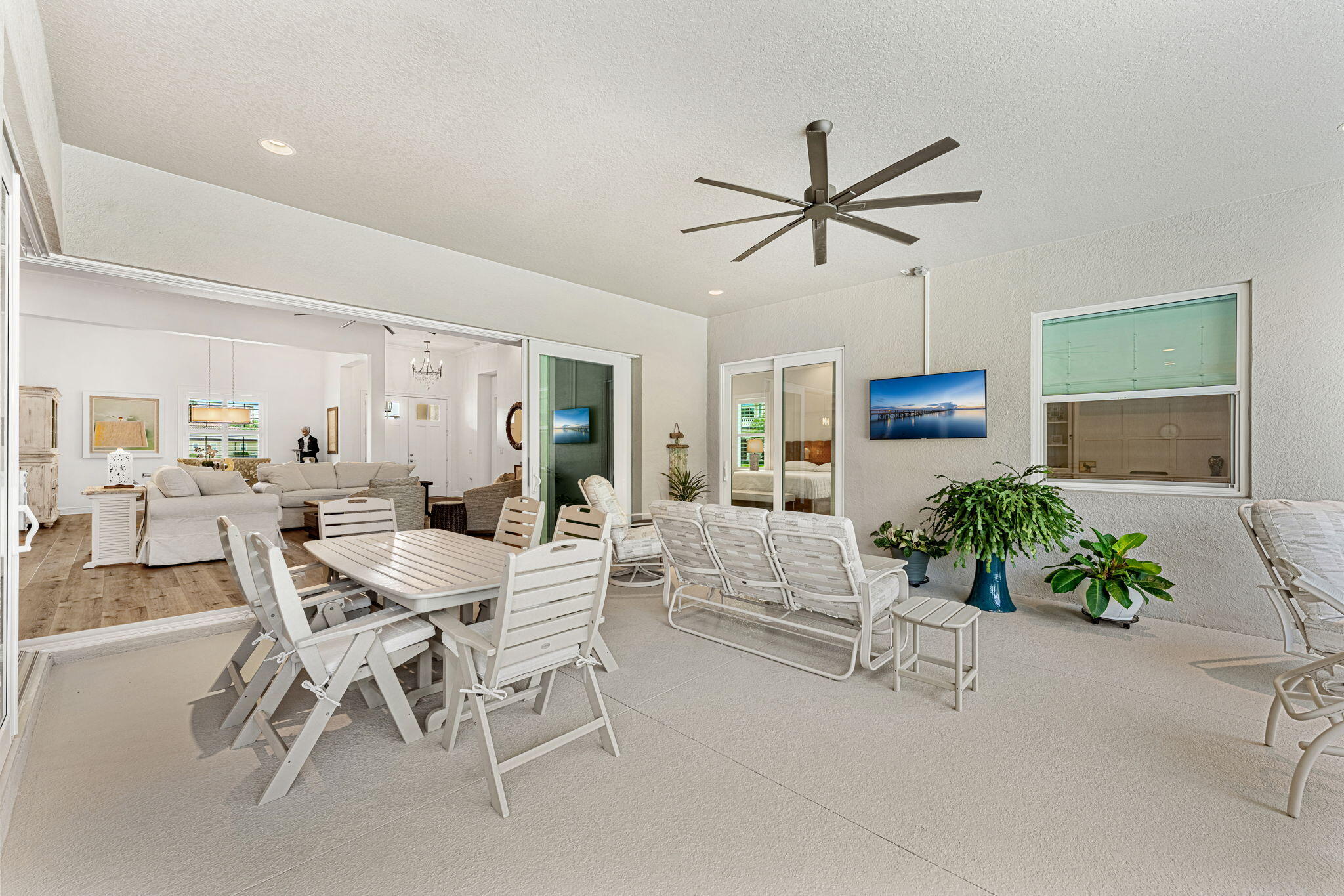 2585 Pimlico Lane