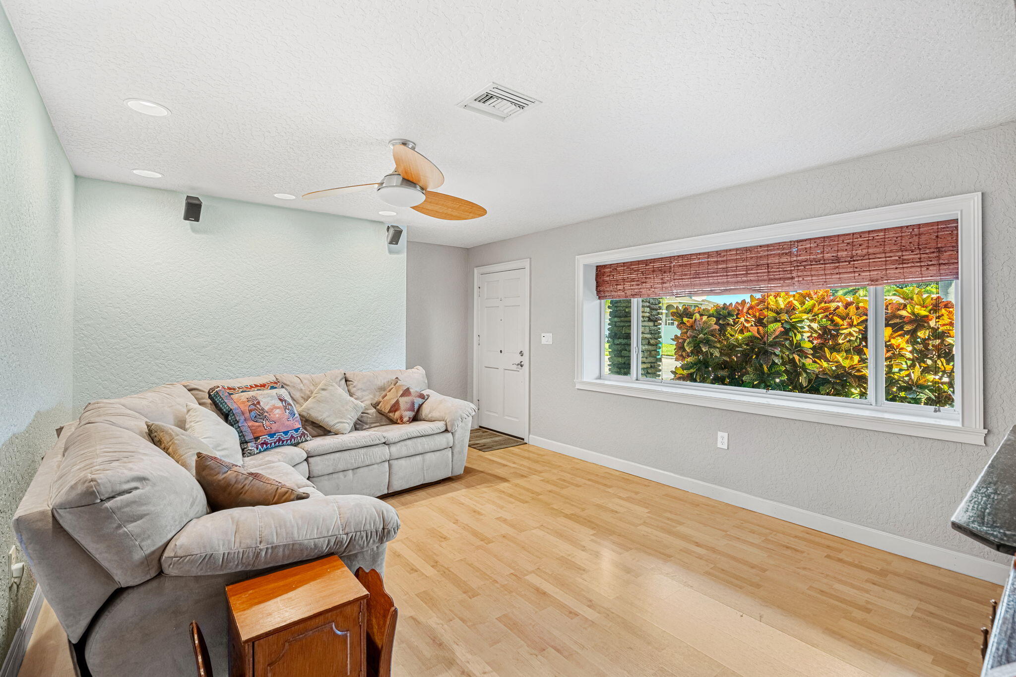 585 Cinnamon Drive
