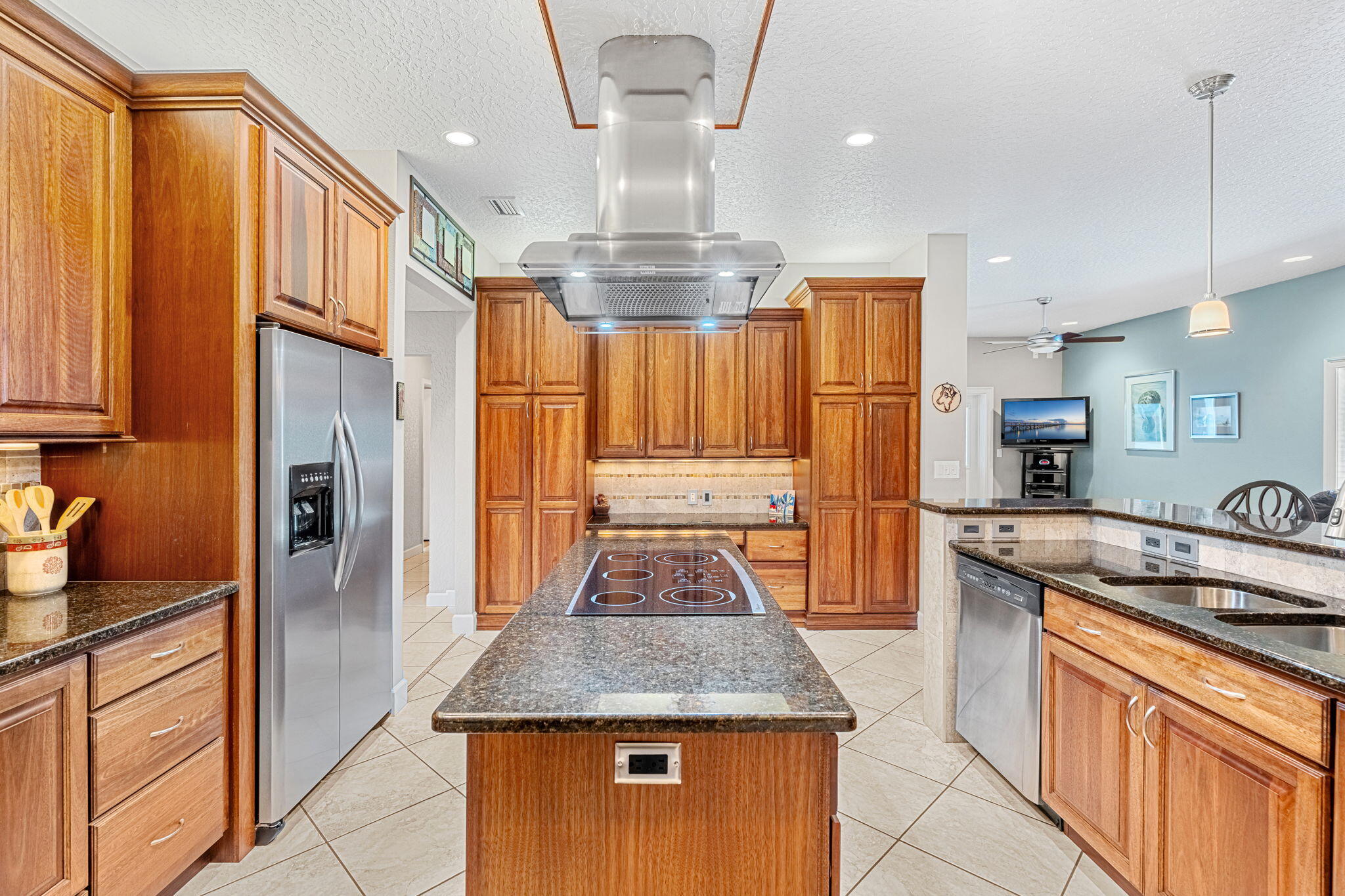 585 Cinnamon Drive