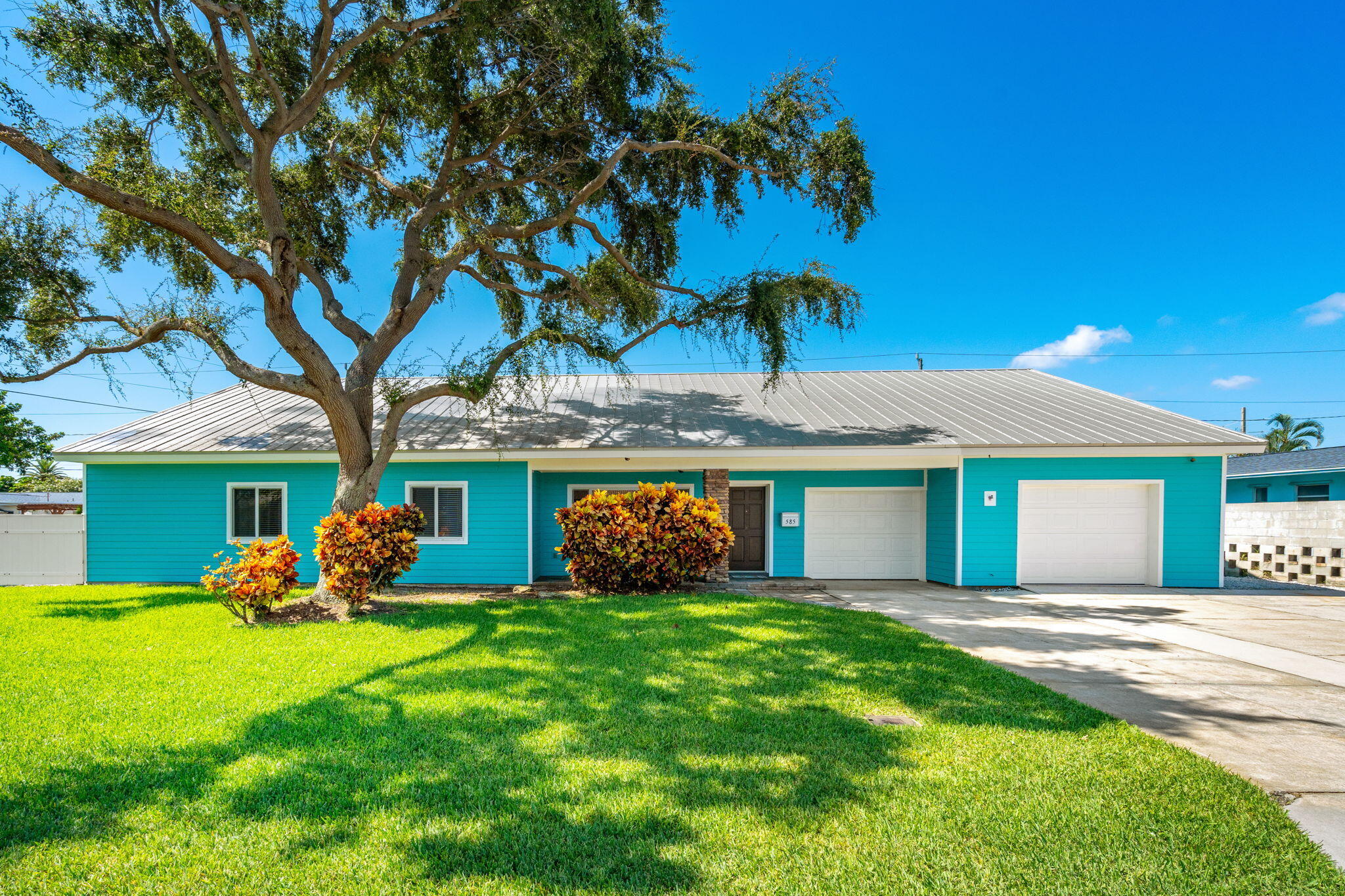 585 Cinnamon Drive