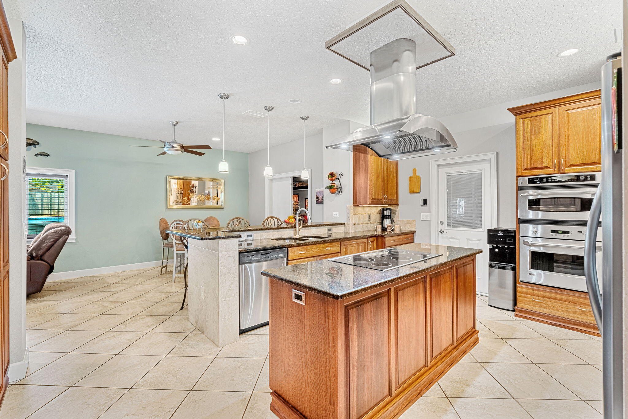 585 Cinnamon Drive