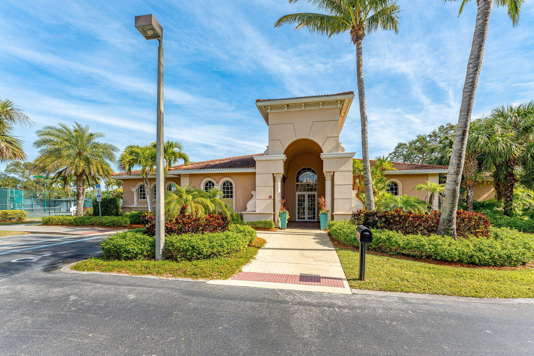 278 Aquarina Boulevard, 278