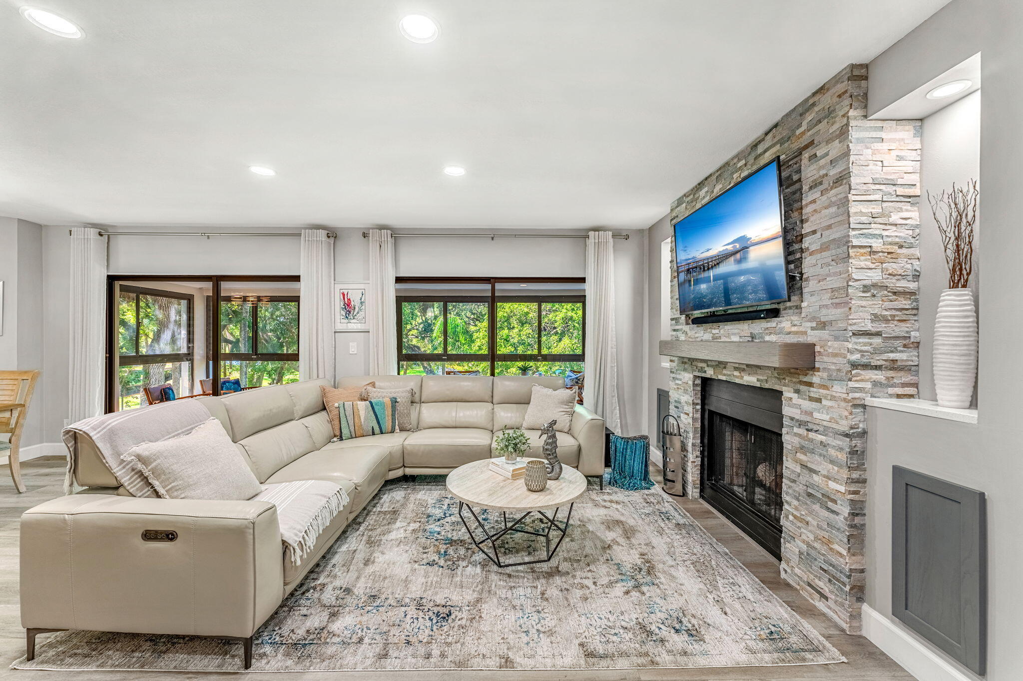 278 Aquarina Boulevard, 278