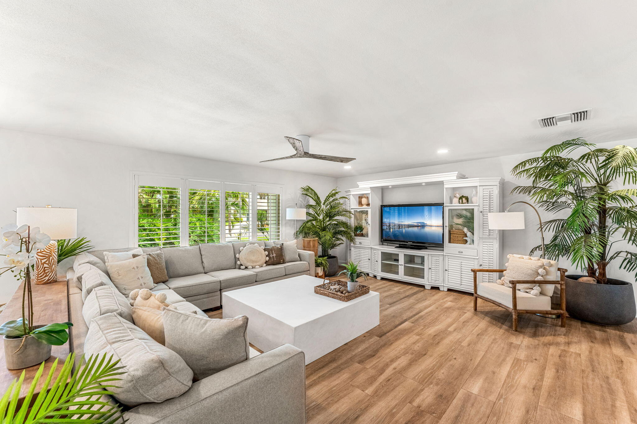 2240 Sea Horse Drive