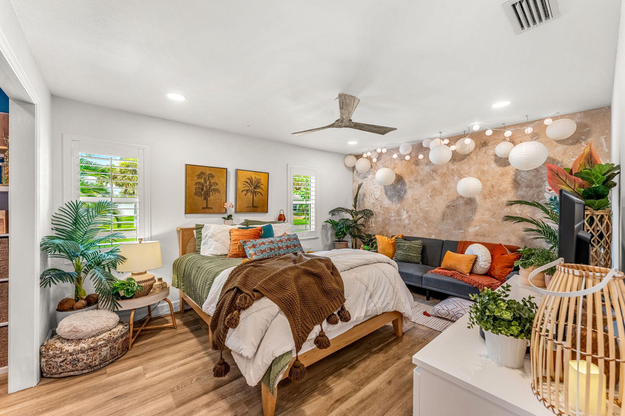 2240 Sea Horse Drive