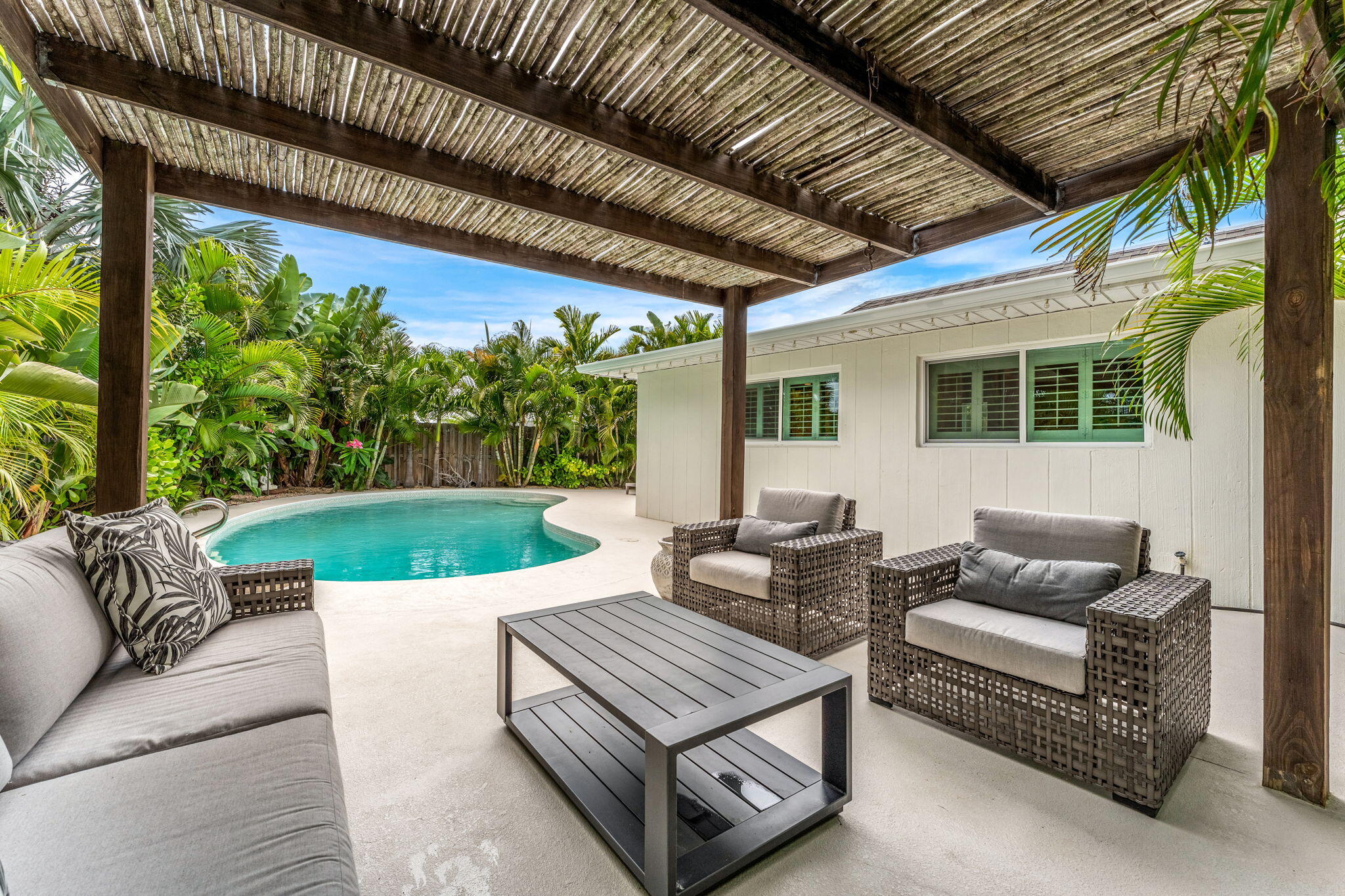 2240 Sea Horse Drive