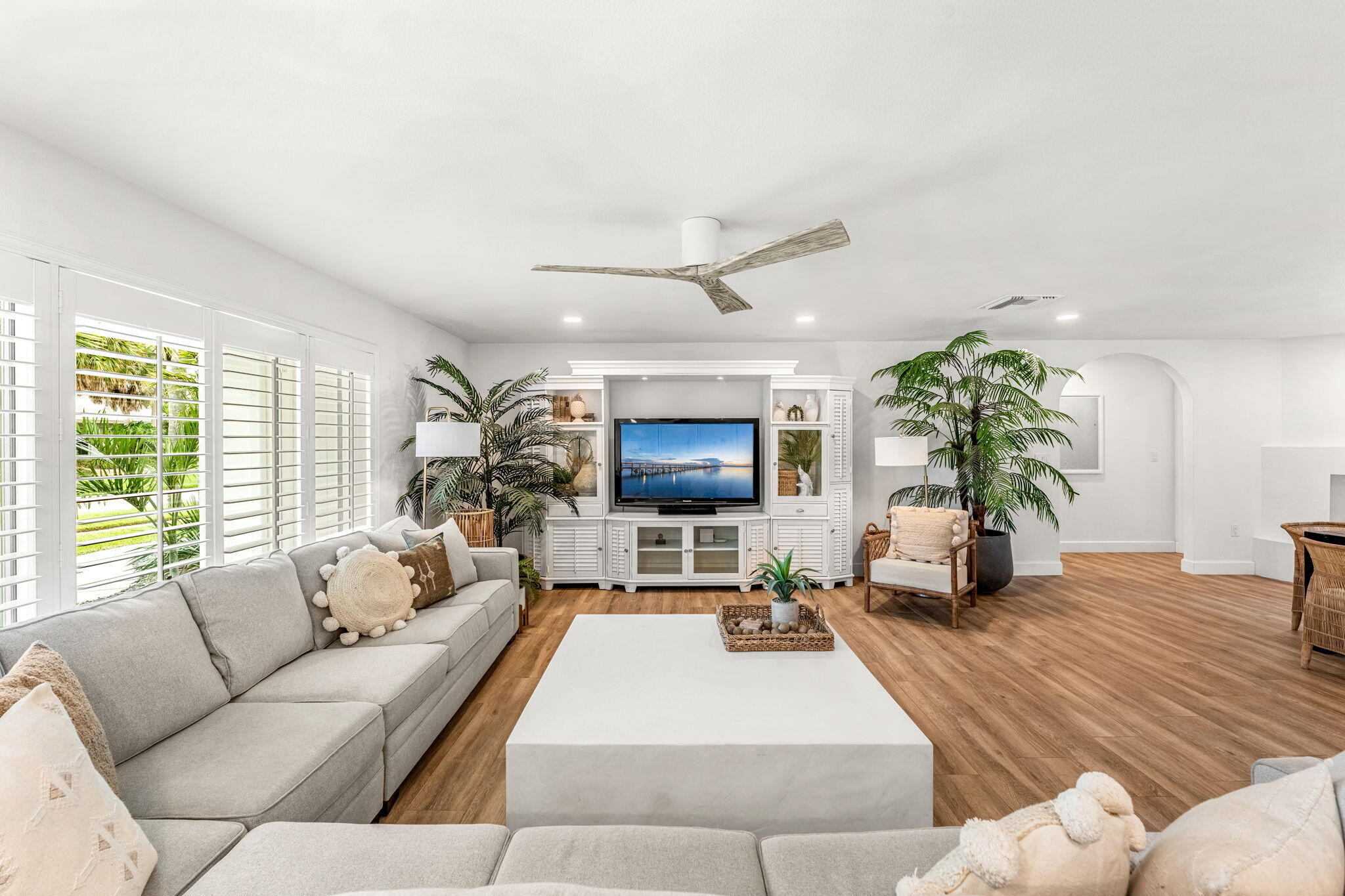 2240 Sea Horse Drive