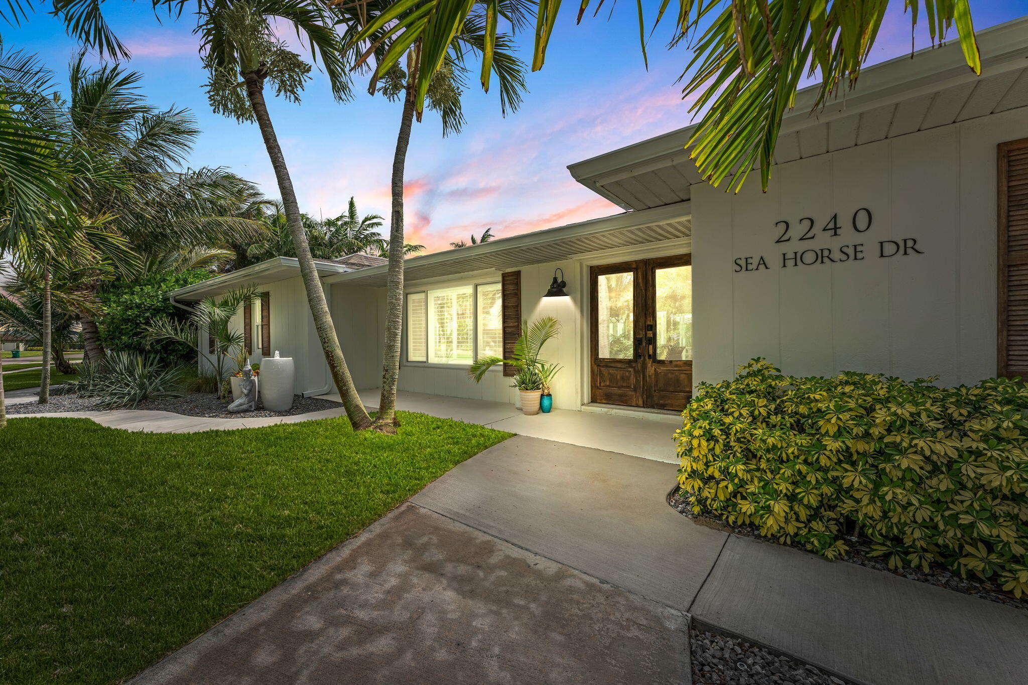 2240 Sea Horse Drive