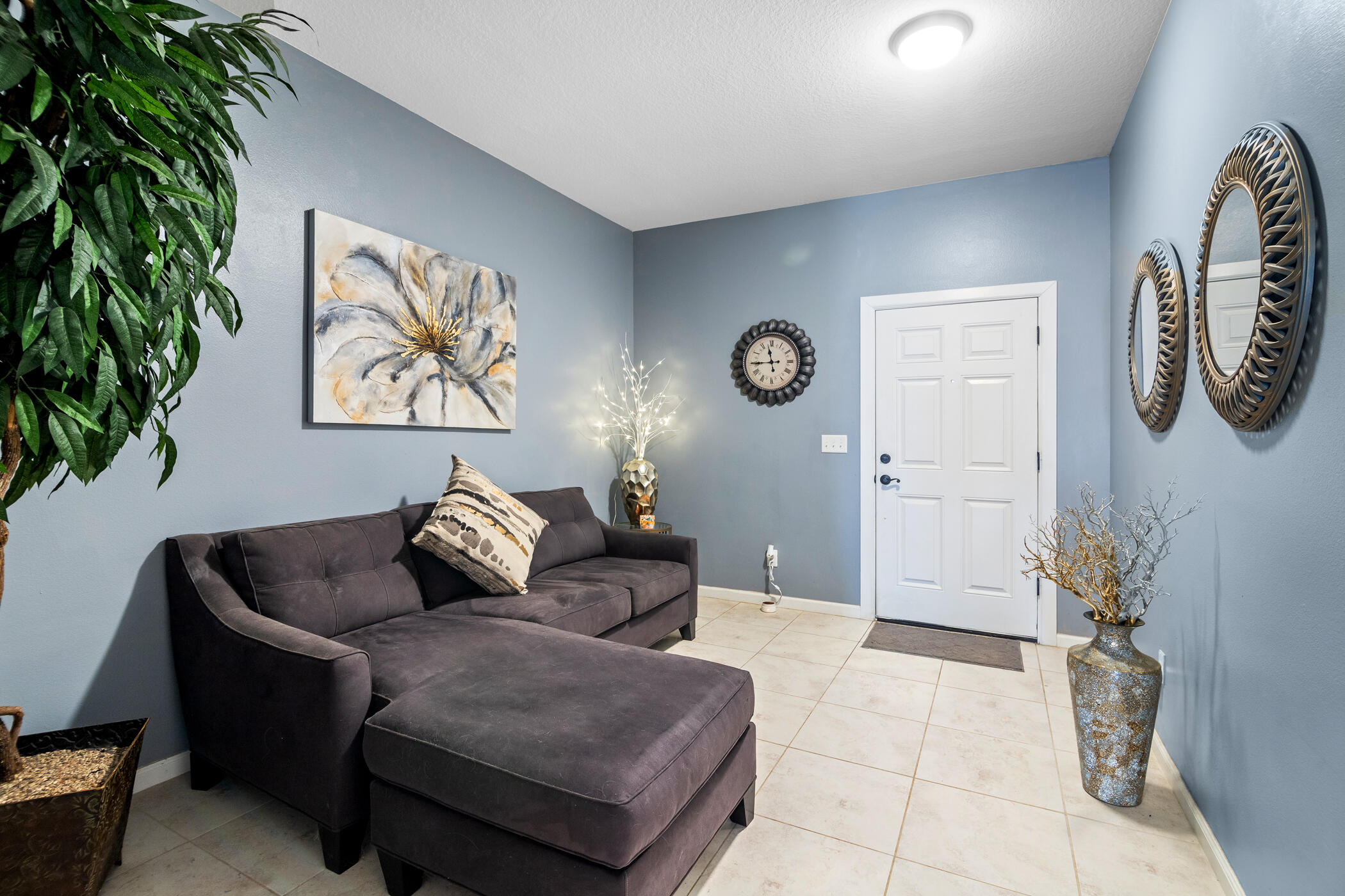 2645 Revolution Street 104