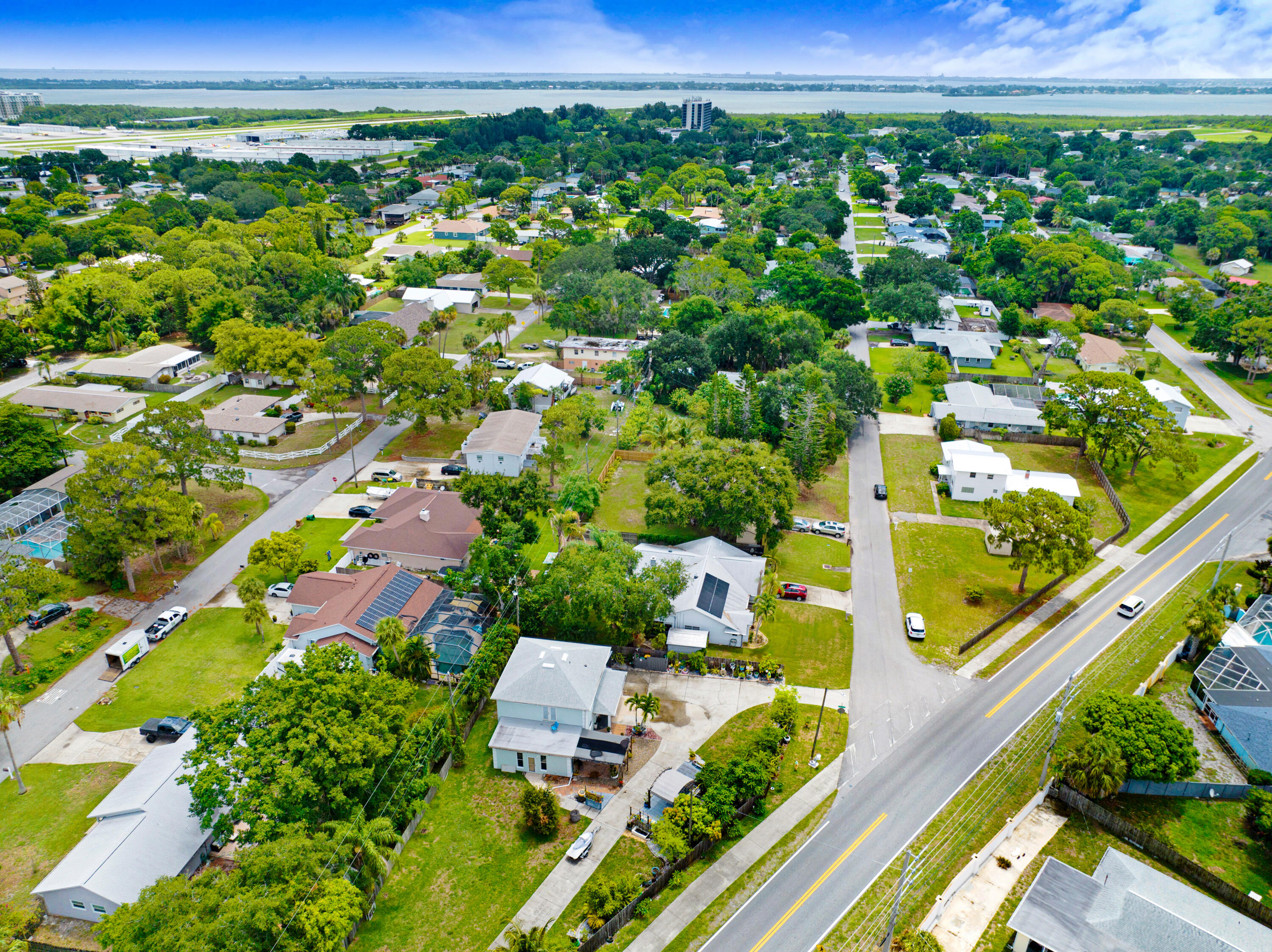 1130 S Tropical Trail