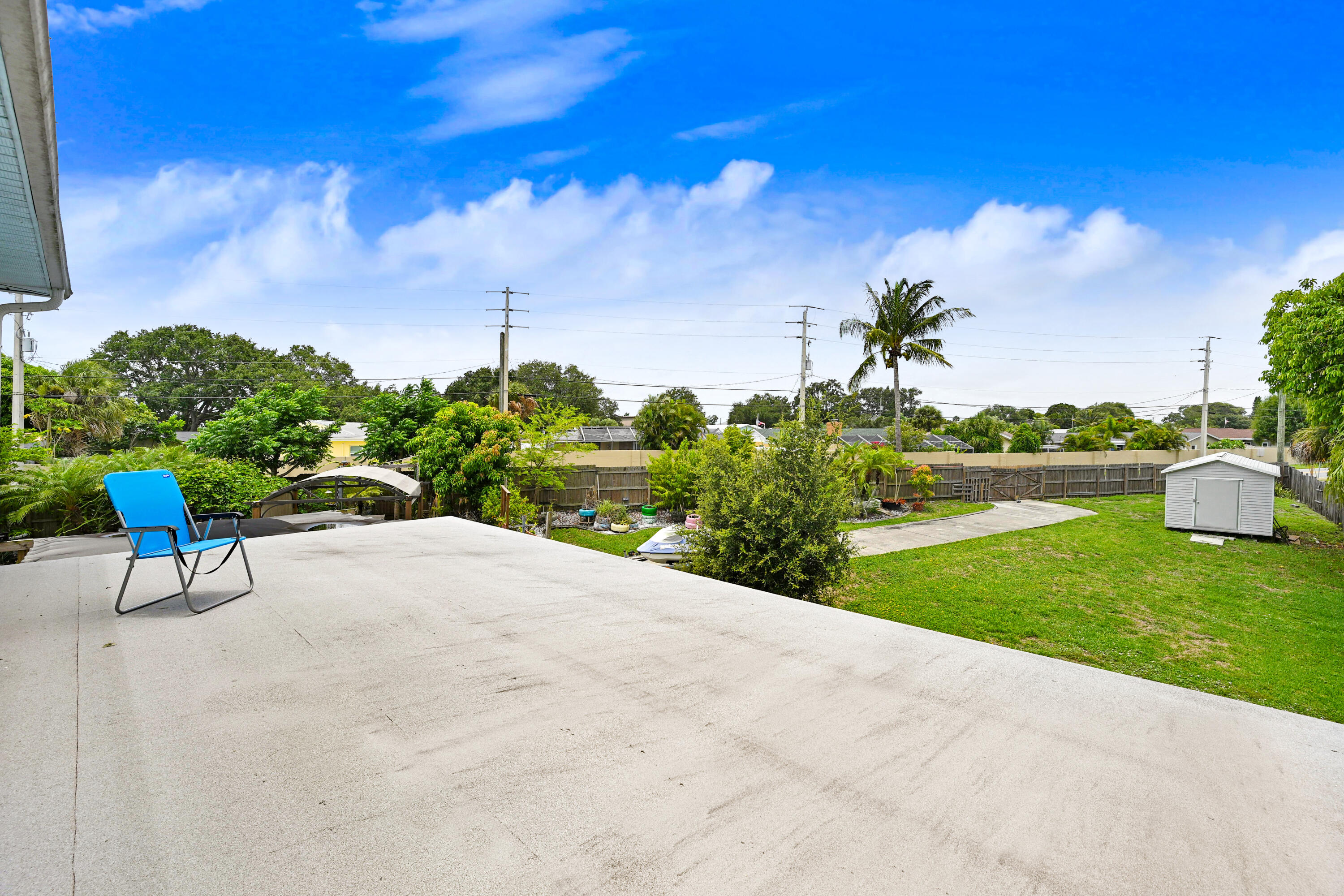 1130 S Tropical Trail