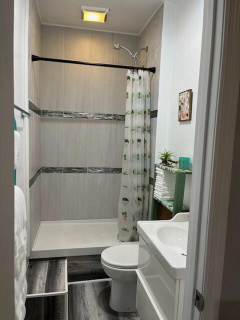 1130 S Tropical Trail