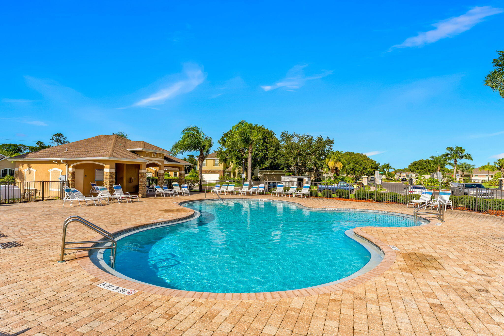 320 Wishing Well Circle SW