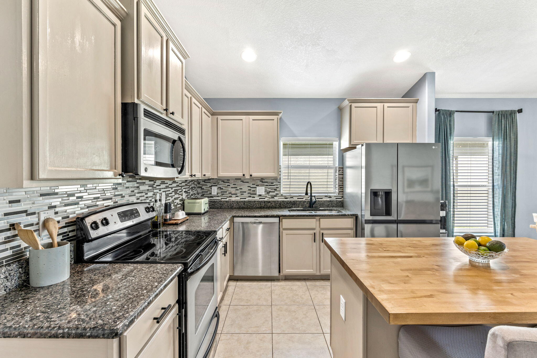 320 Wishing Well Circle SW