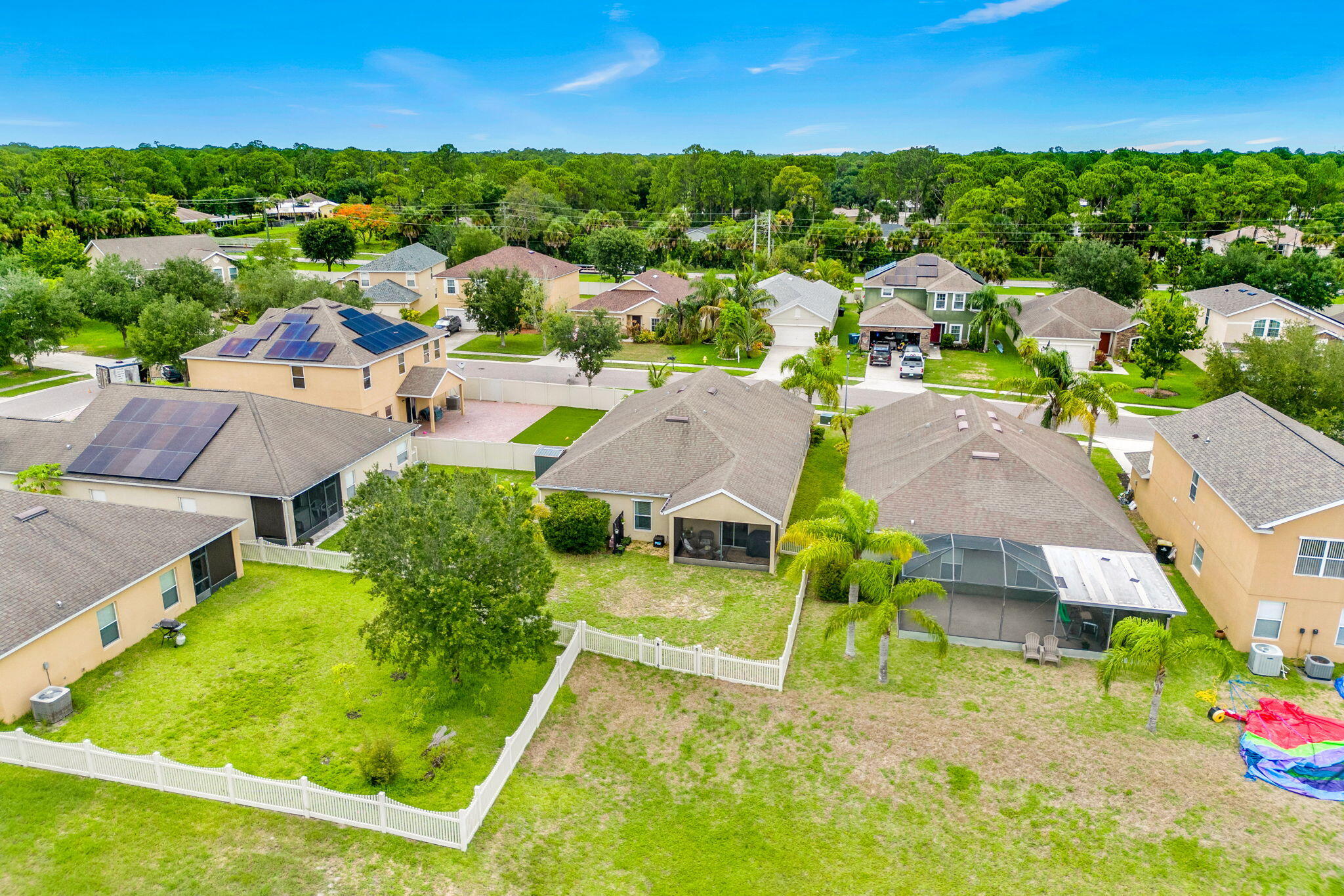 320 Wishing Well Circle SW