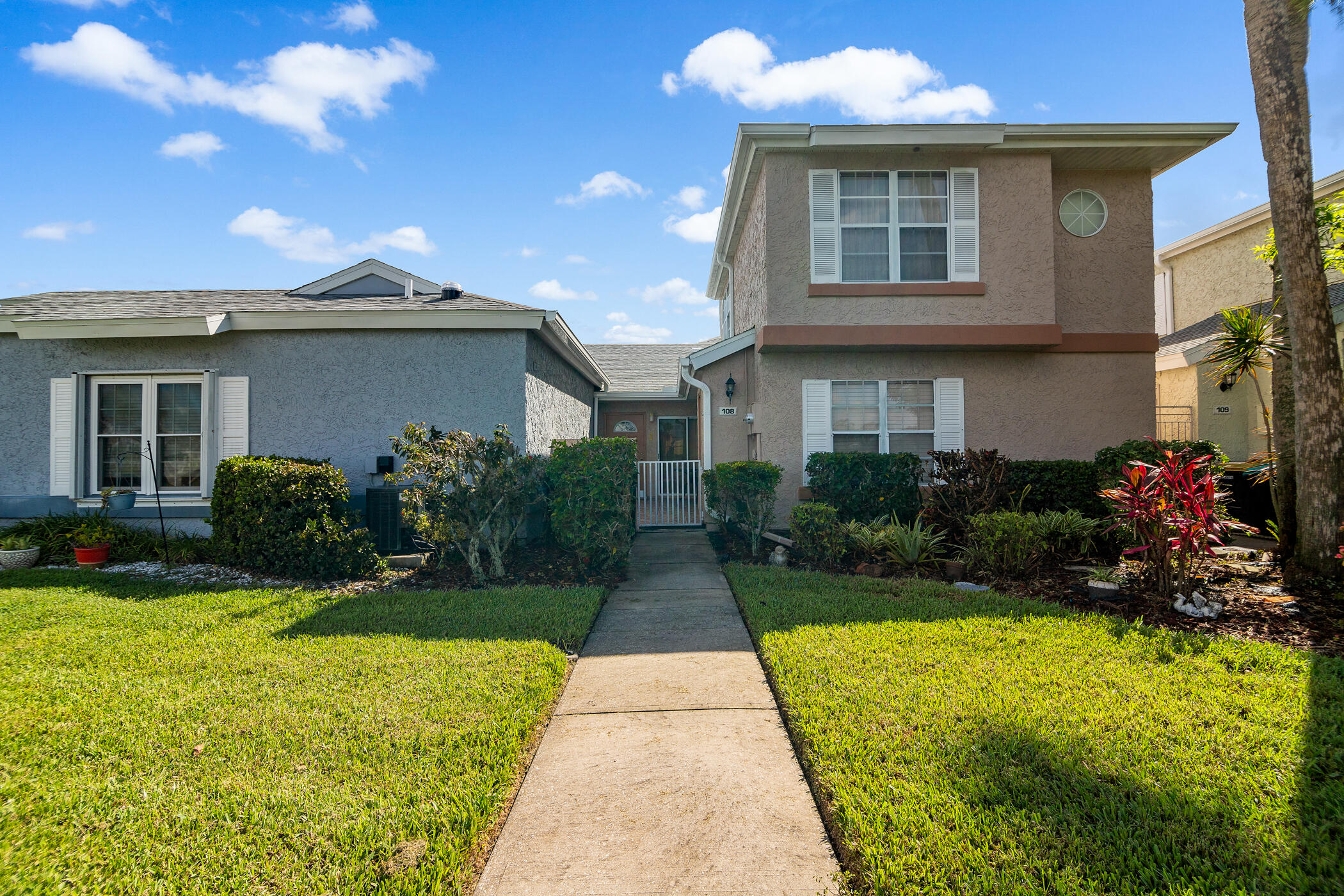 1485 Malibu Circle NE 108