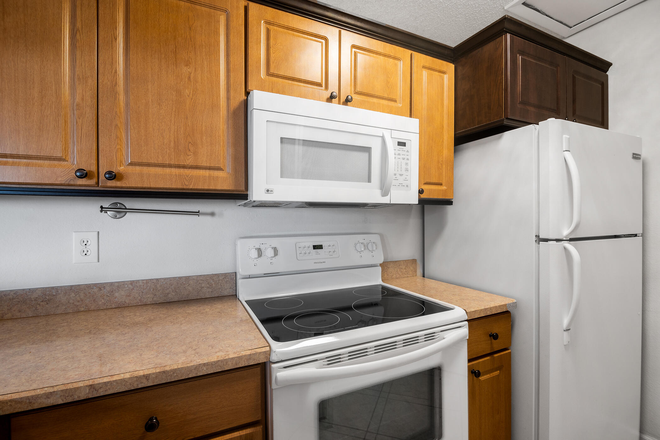 1485 Malibu Circle NE 108