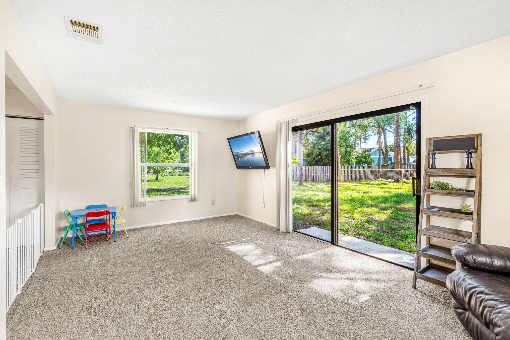 230 Mardi Gras Avenue NW