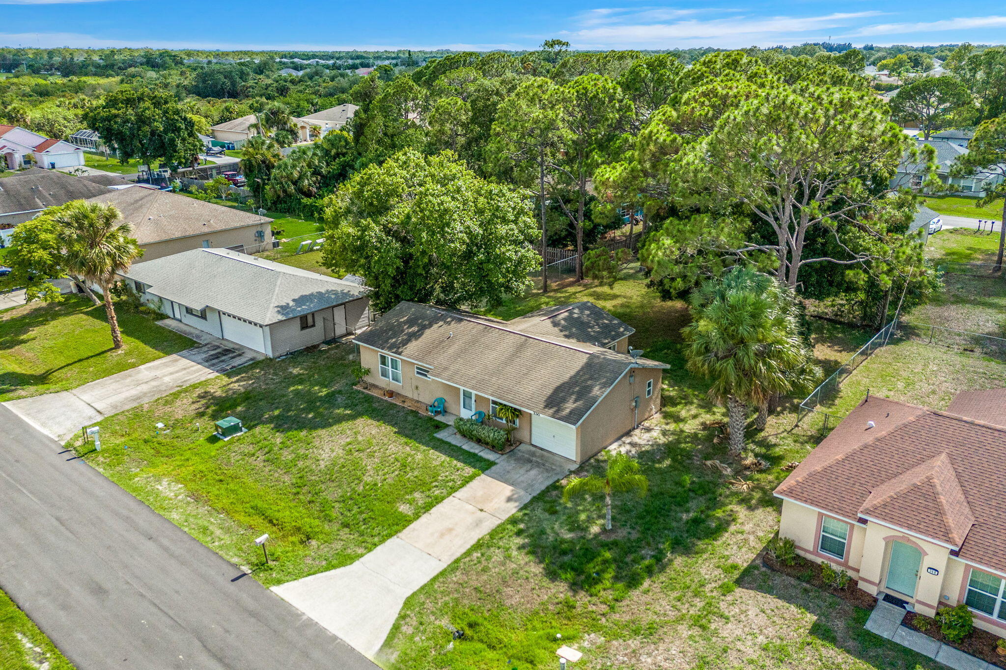 230 Mardi Gras Avenue NW