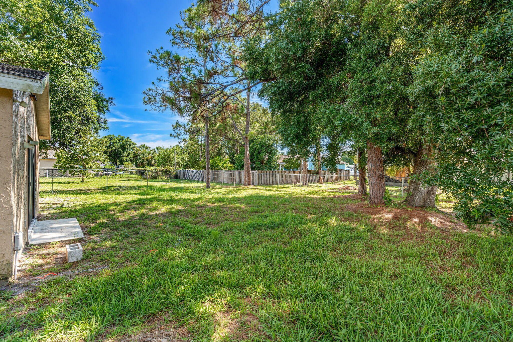230 Mardi Gras Avenue NW